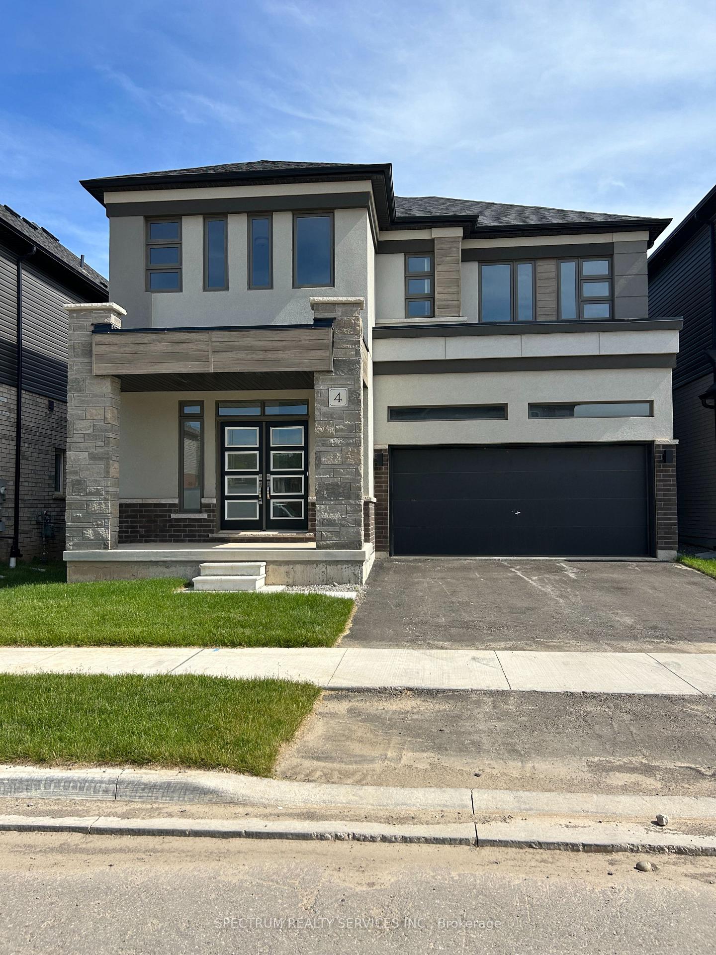 4 Sherrill Avenue, Brantford, ON N3V 0C3