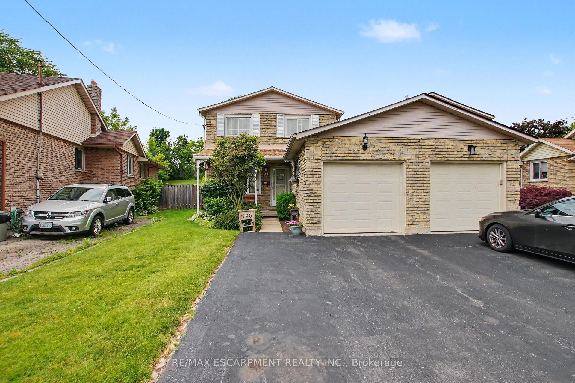196 Guildwood Drive, Hamilton, ON L9C 6S5