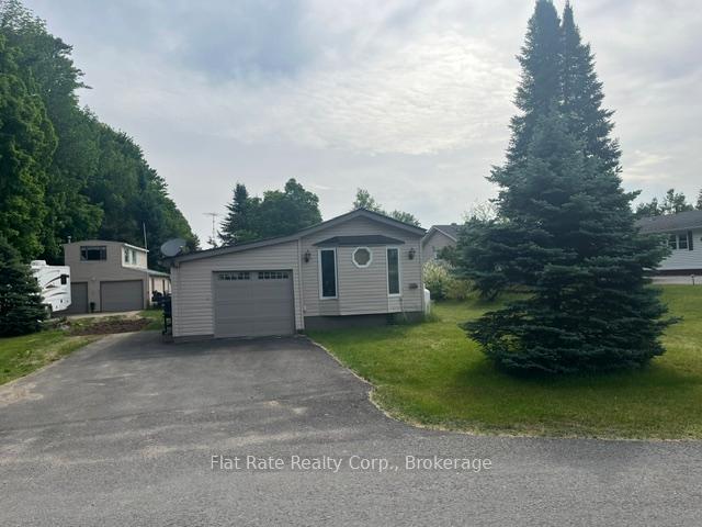 65 Chandos Street, Havelock-Belmont-Methuen, ON K0L 1Z0