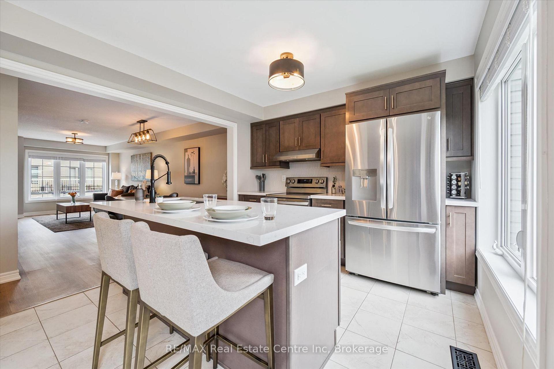 395 Linden Drive 2, Cambridge, ON N3H 0C8