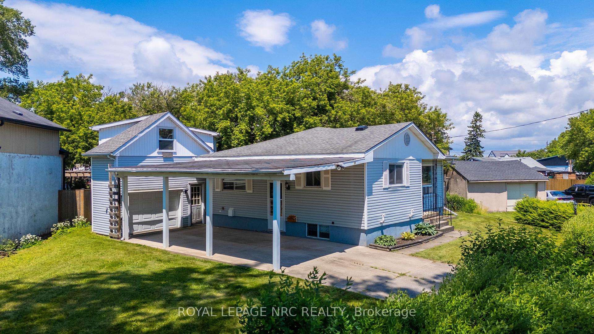 74 Dolphin Street, Port Colborne, ON L3K 2J2