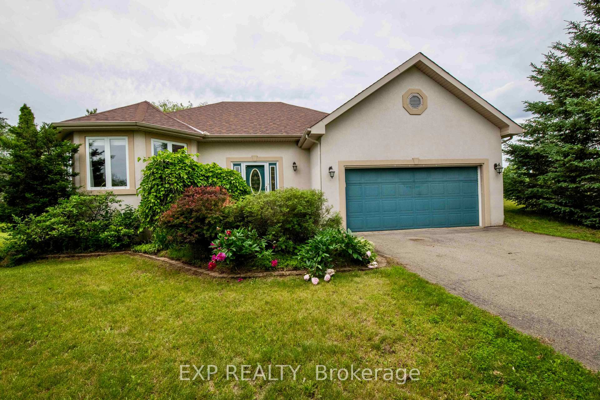 60 PIONEER Drive, North Grenville, ON K0G 1J0