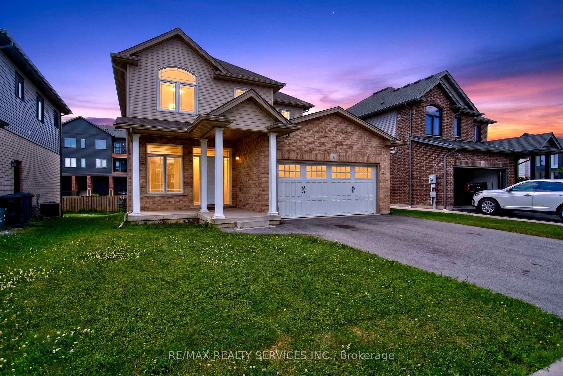 4 Bergenstein Crescent, Pelham, ON L3E 0G7