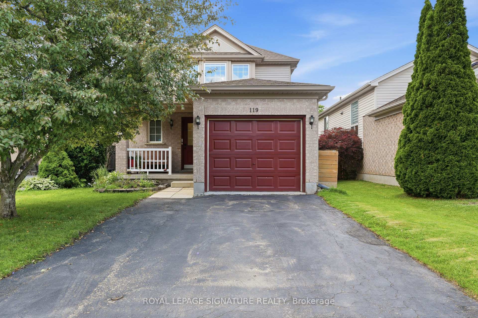 119 Rossmore Court, London South, ON N6C 6B7