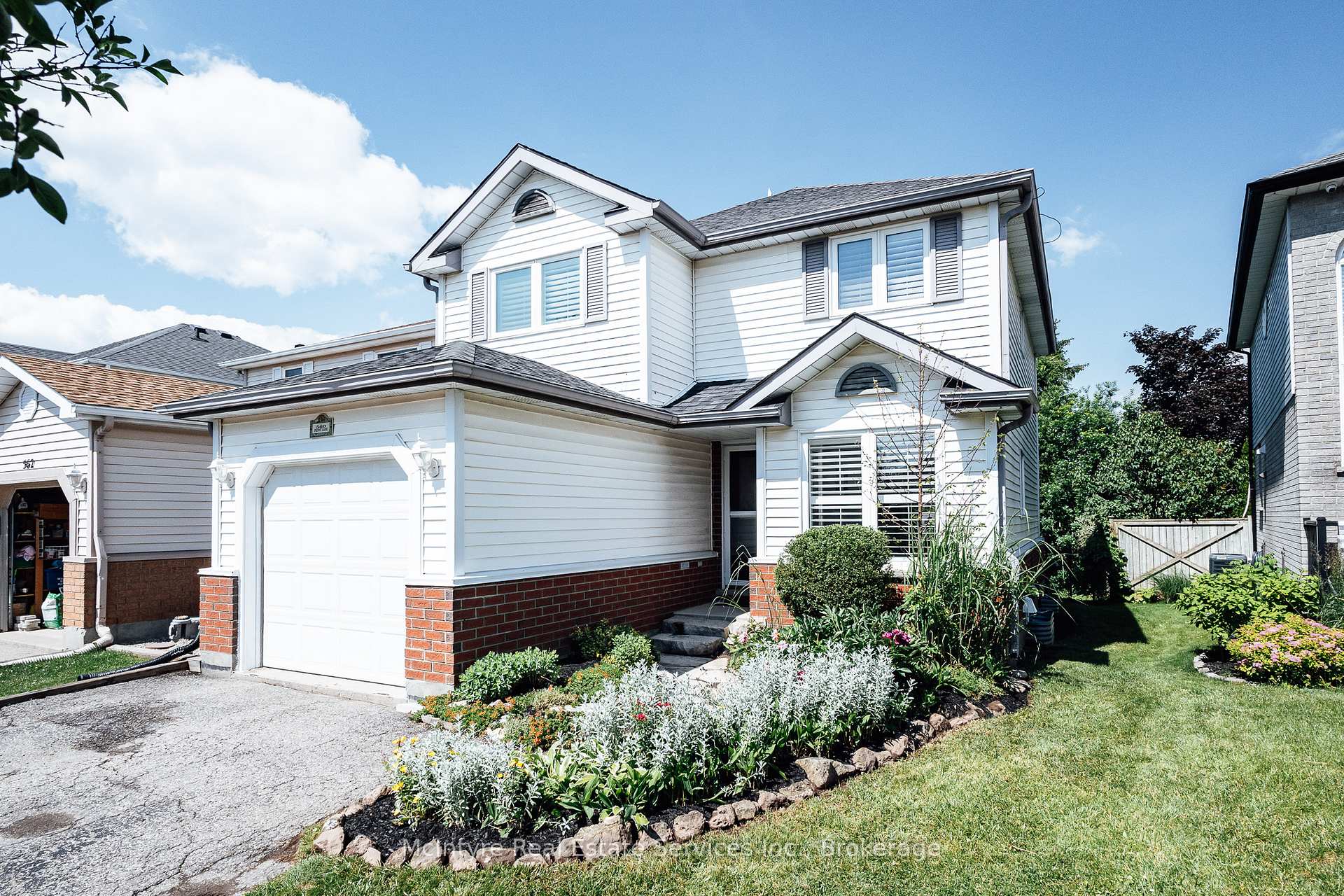 560 Penny Lane, Waterloo, ON N2T 2L3