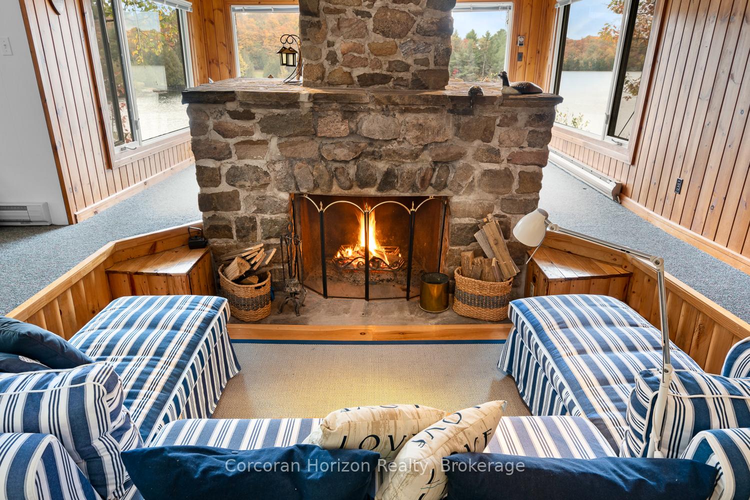 26 Sharon Park Drive, McKellar, ON P0G 1C0
