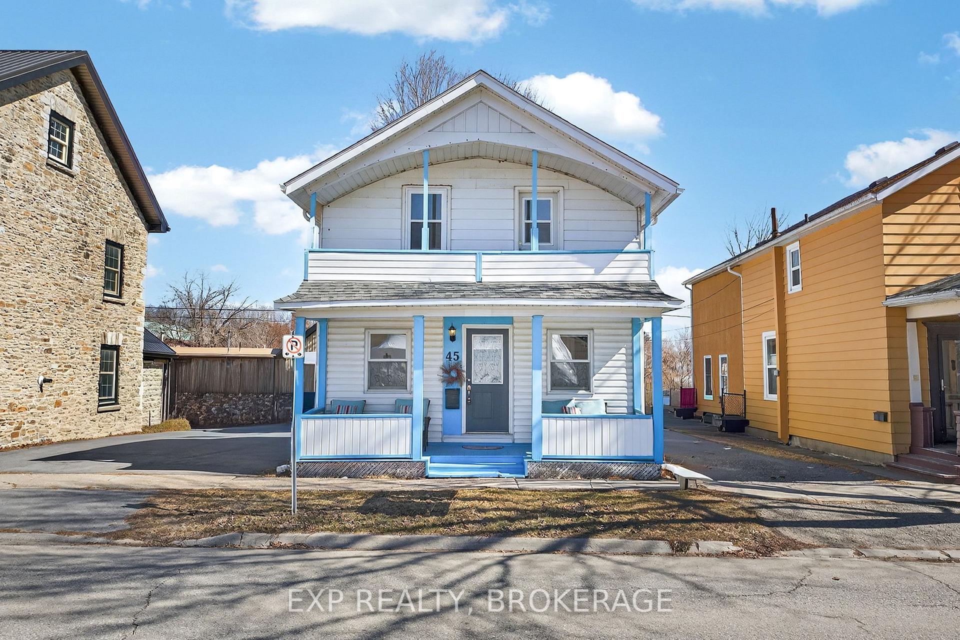 45 Main Street, Gananoque, ON K7G 2L8