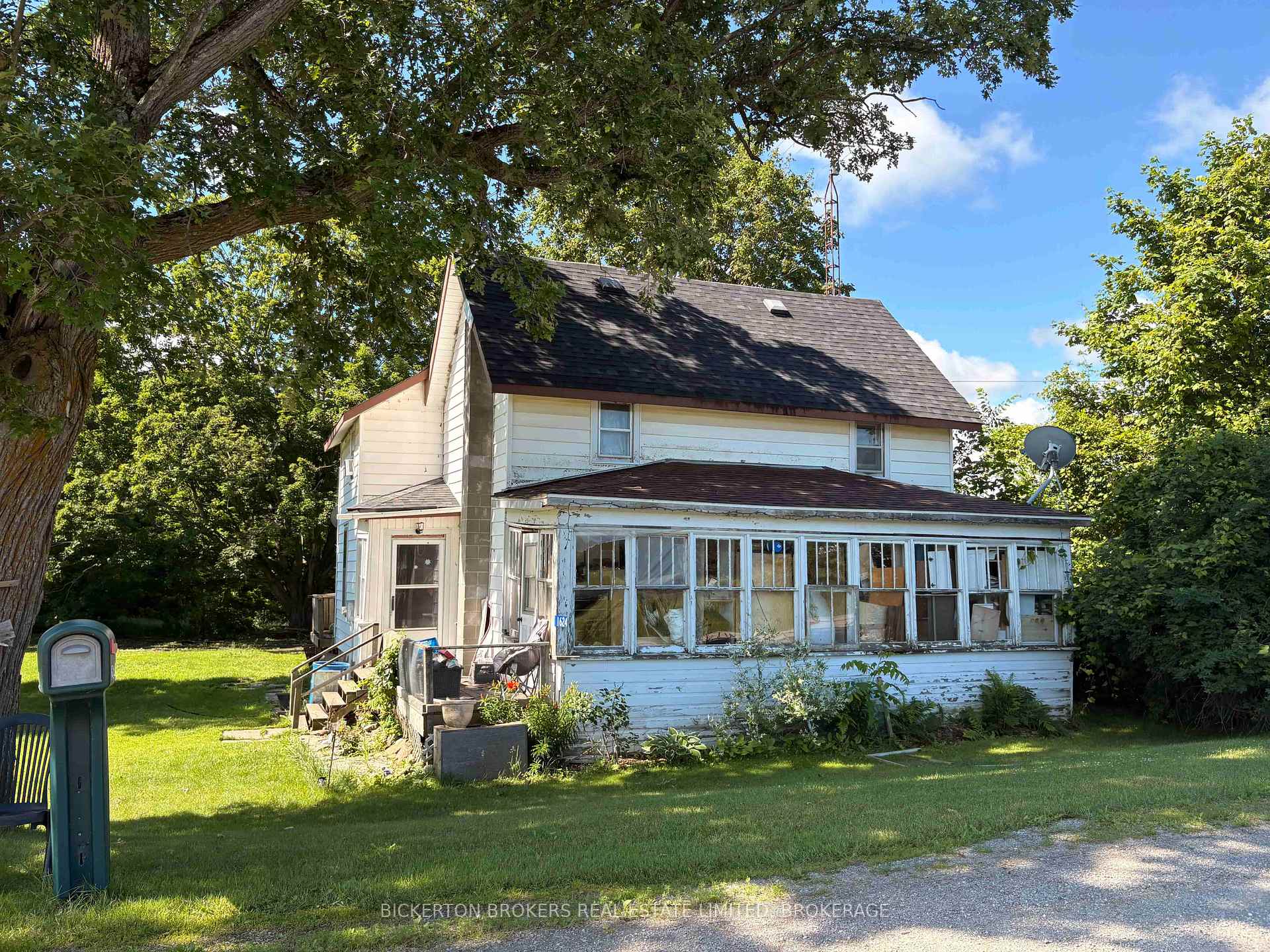 1624 County Rd 42 Road, Rideau Lakes, ON K0G 1E0