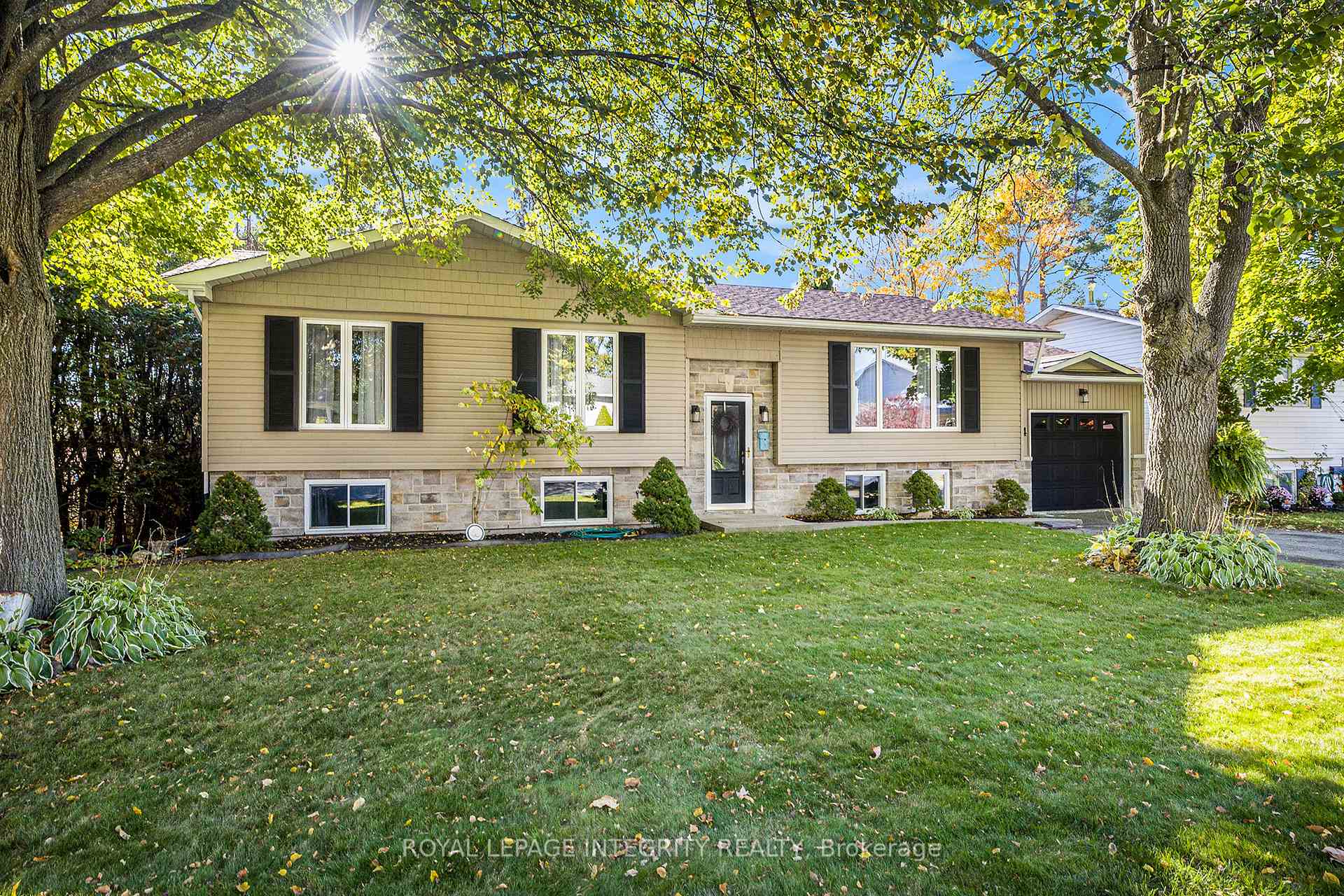 24 Mather Street, Perth, ON K7H 3K6