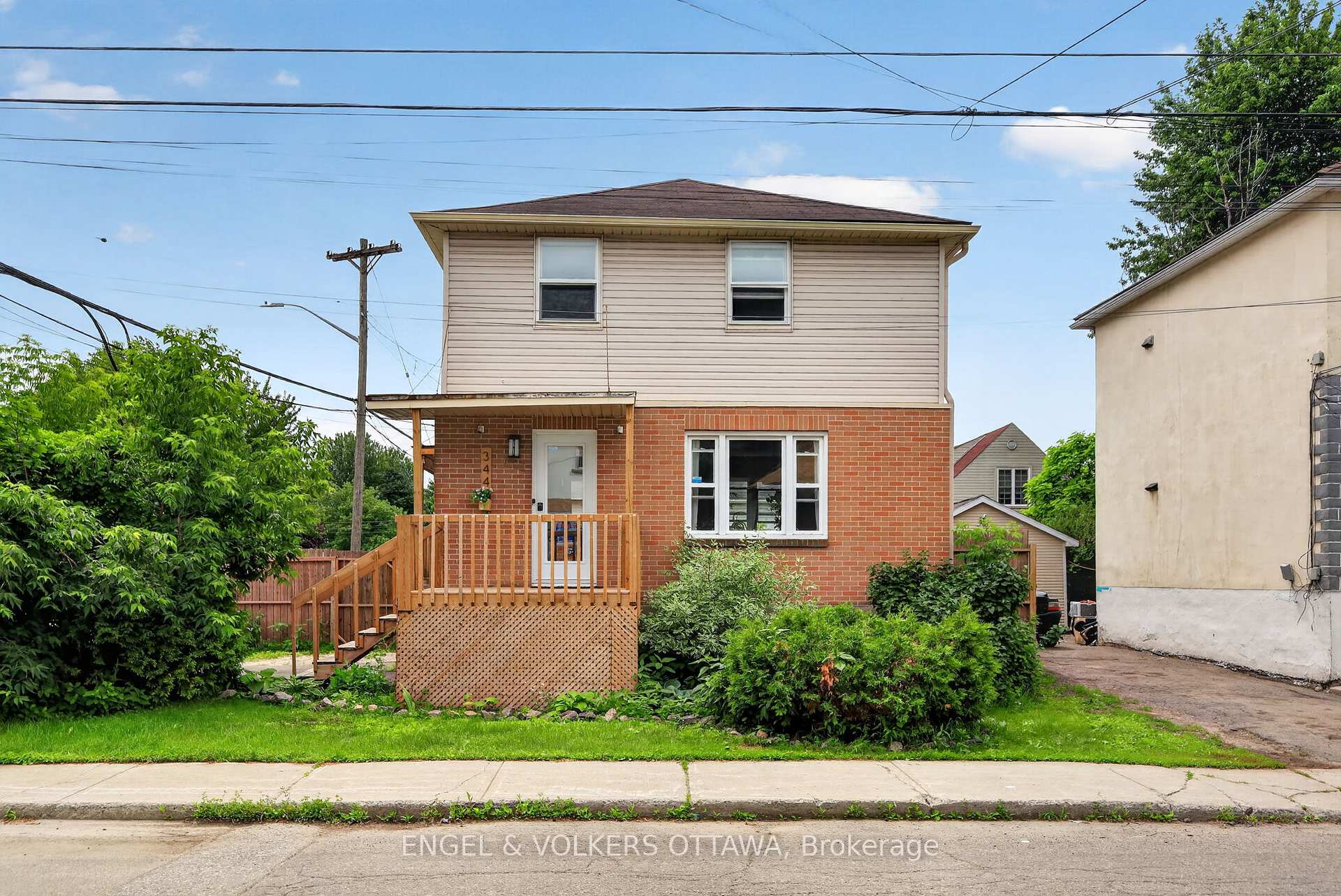 344 Richelieu Avenue, Vanier and Kingsview Park, ON K1L 6J9