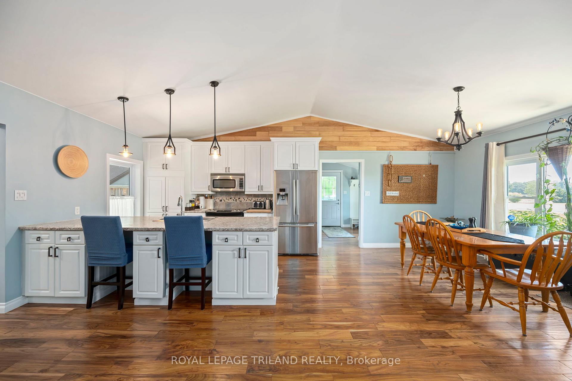 22516 Pioneer Line, West Elgin, ON N0L 2C0