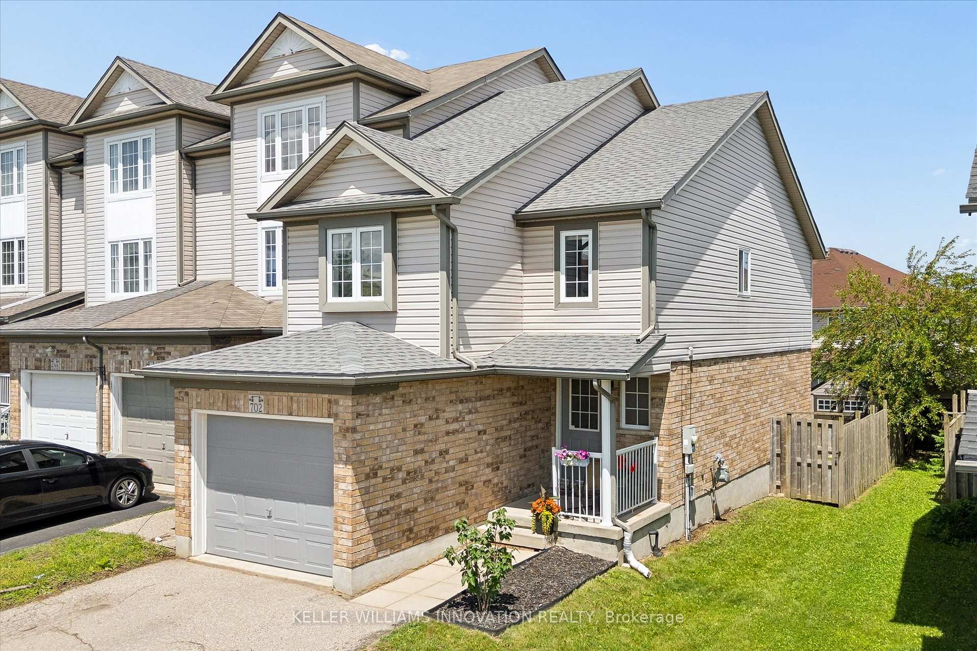 702 Activa Avenue, Kitchener, ON N2E 4E1