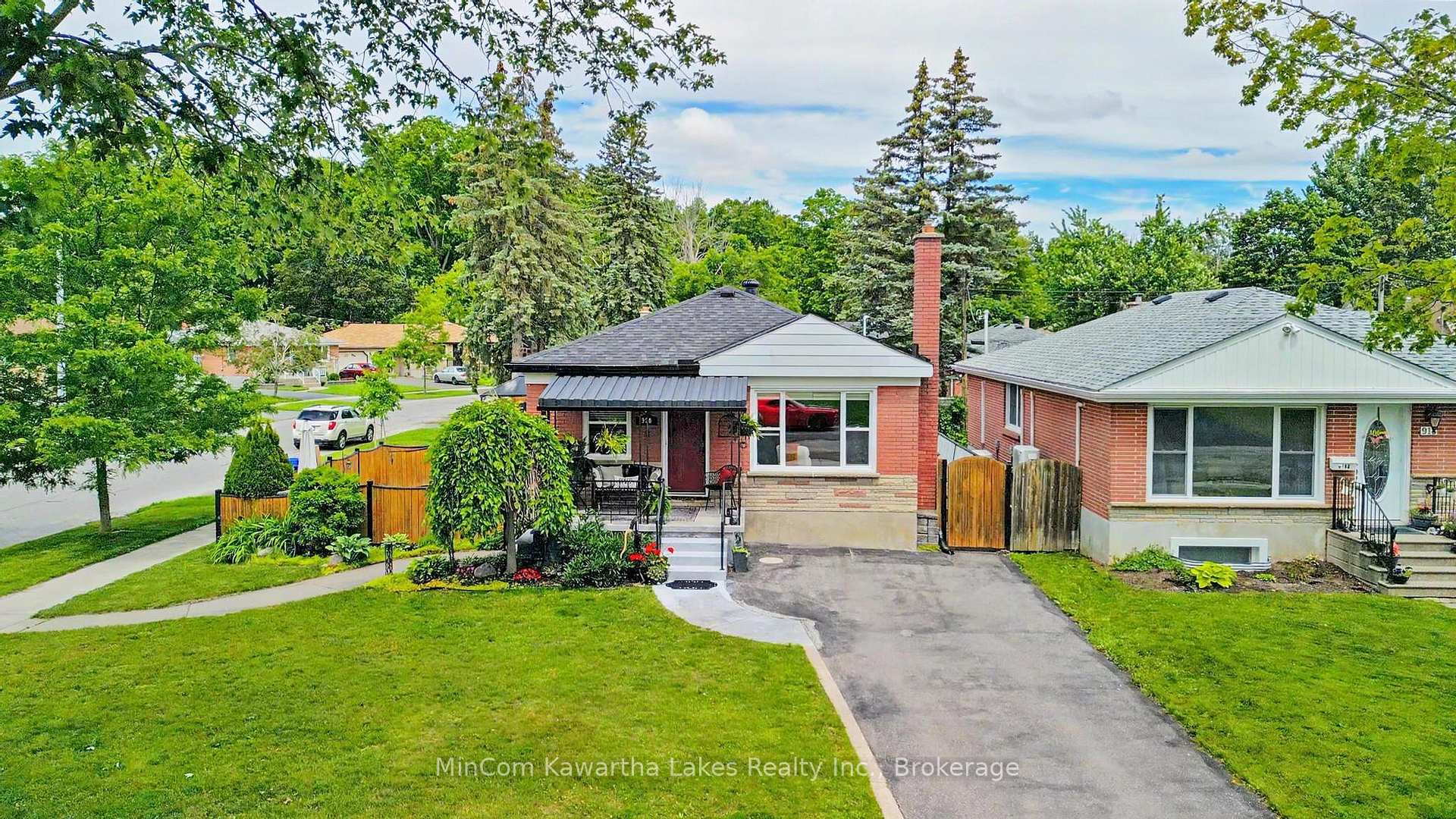 920 Elmdale Crescent, Peterborough, ON K9H 6G3