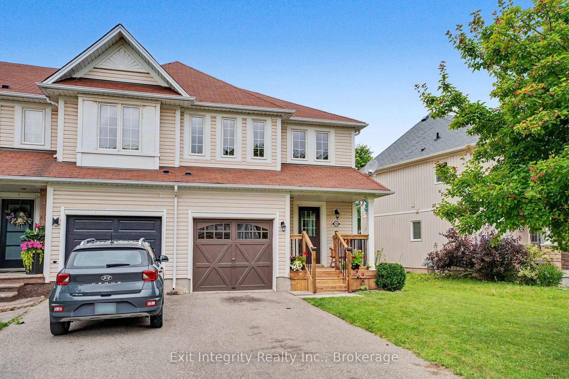 238 Blackburn Drive, Brantford, ON N3T 0C5