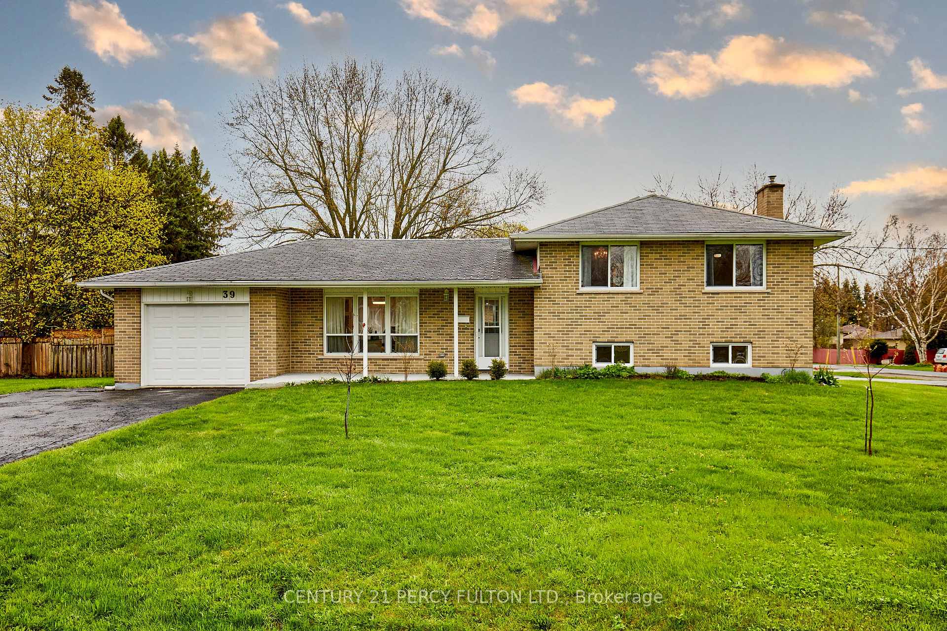 39 Meredith Crescent, Cobourg, ON K9A 4R3