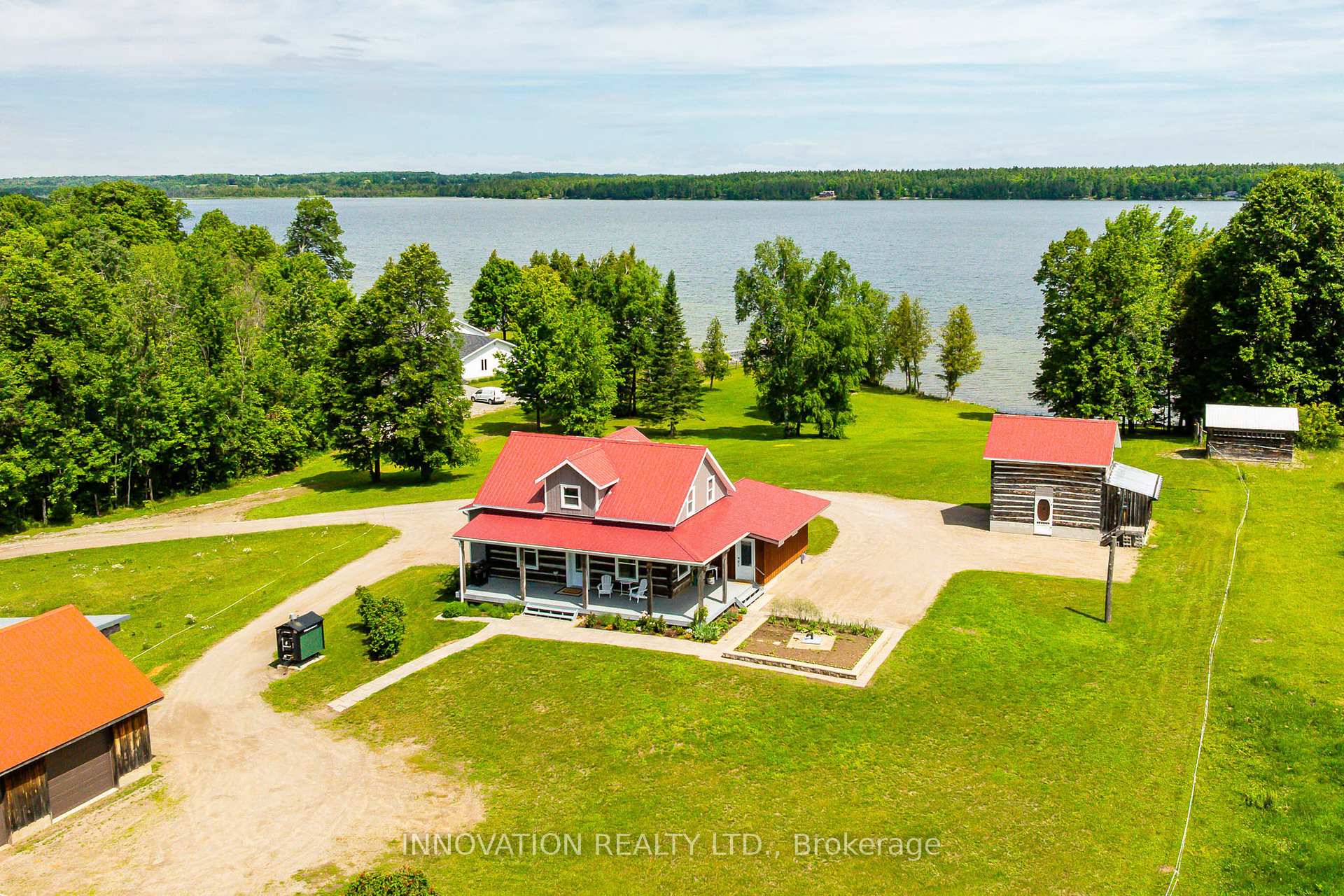 172 Mink Lake Road, North Algona Wilberforce, ON K0J 1T0