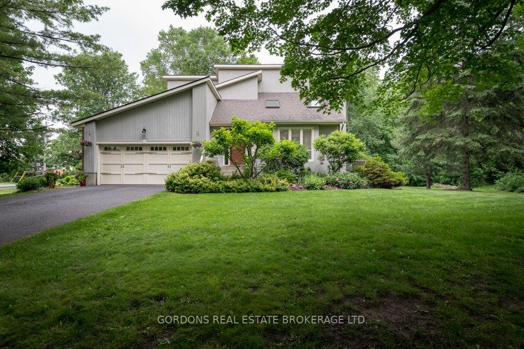 5364 Holmes Road, Frontenac, ON K0H 1X0