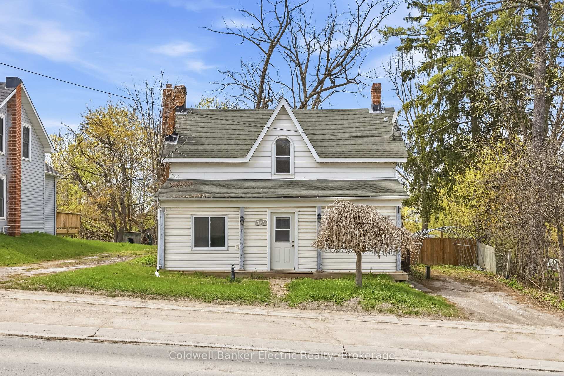 782 Ward Street, Selwyn, ON K0L 1H0