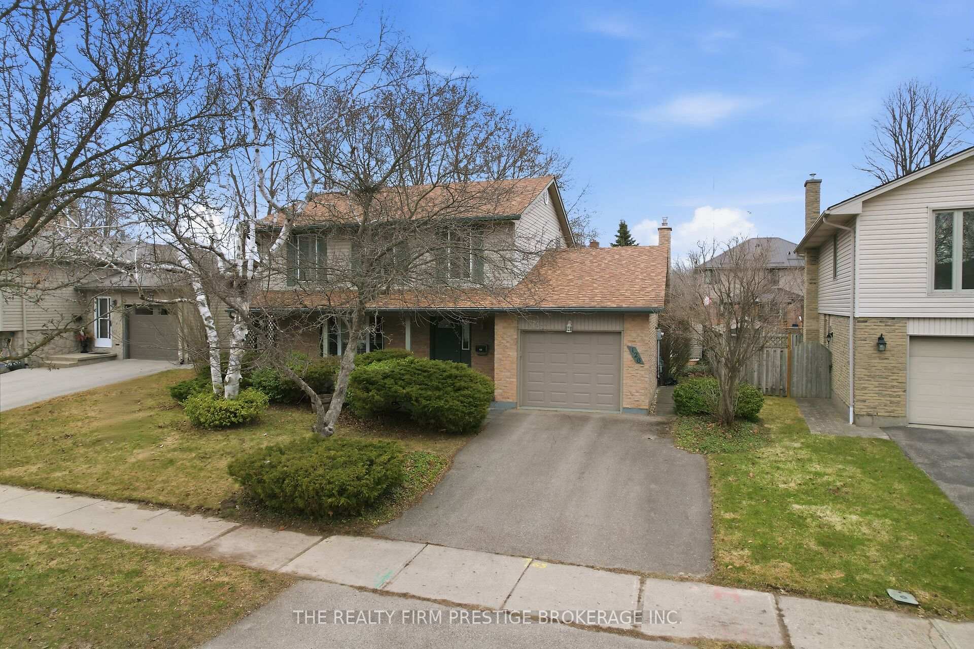 126 Gardenvale Crescent, London South, ON N6J 4B9