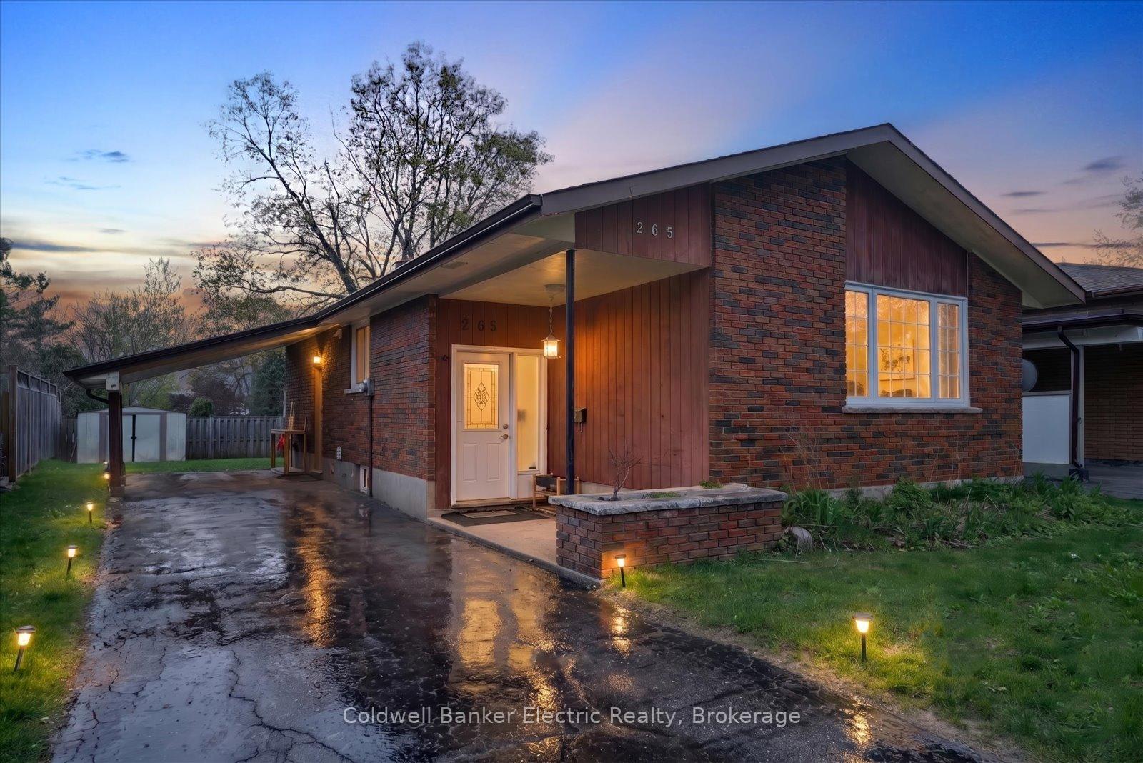 265 Sunset Boulevard, Peterborough, ON K9H 5L1