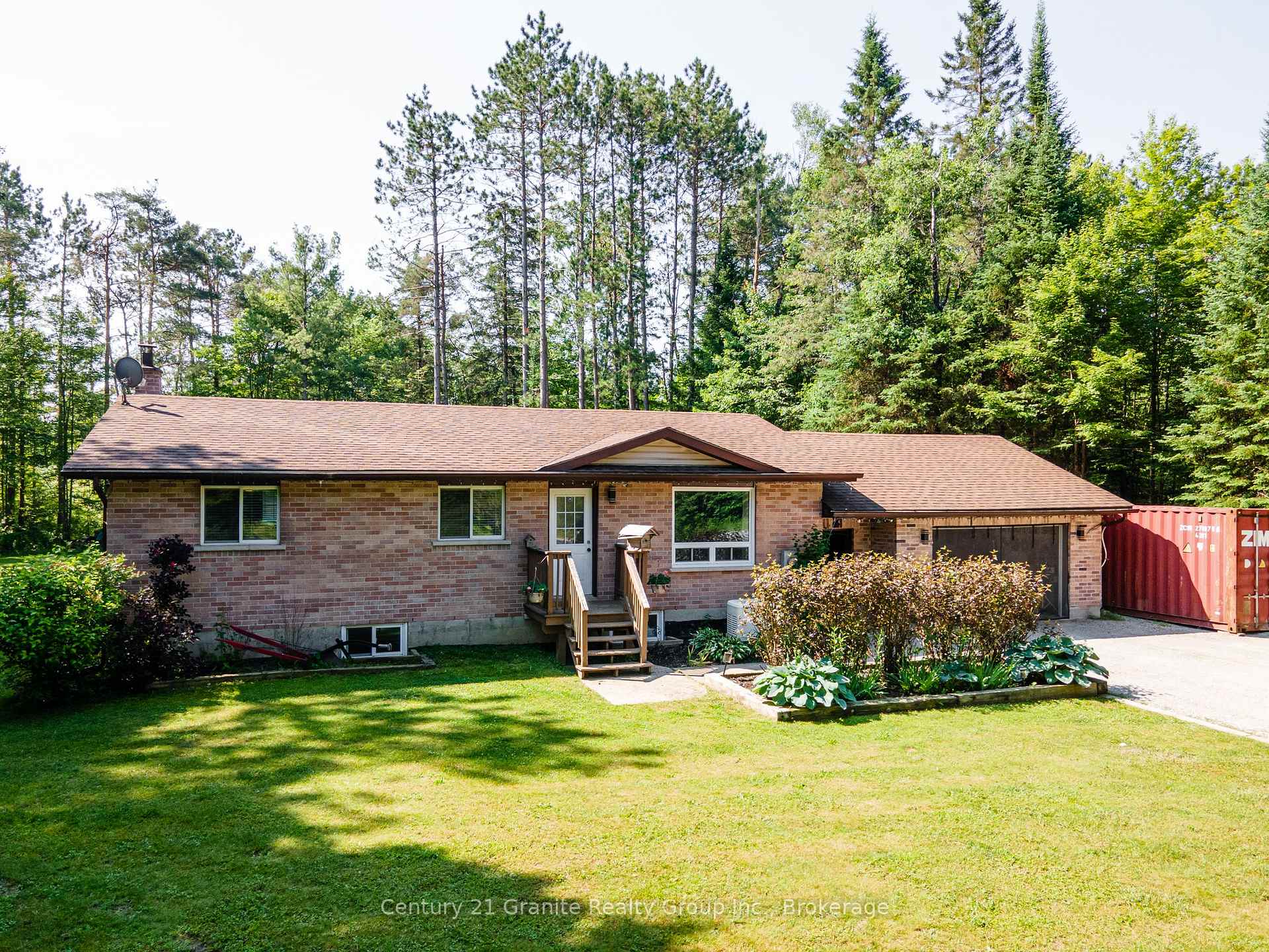 1110 Howland Junction Road, Minden Hills, ON K0M 2K0