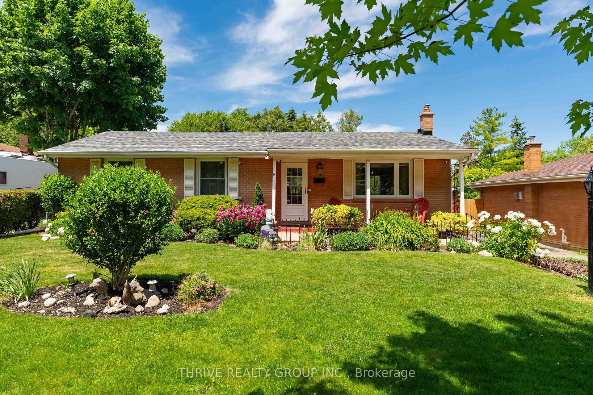6 Southwood Crescent, London South, ON N6J 1S9