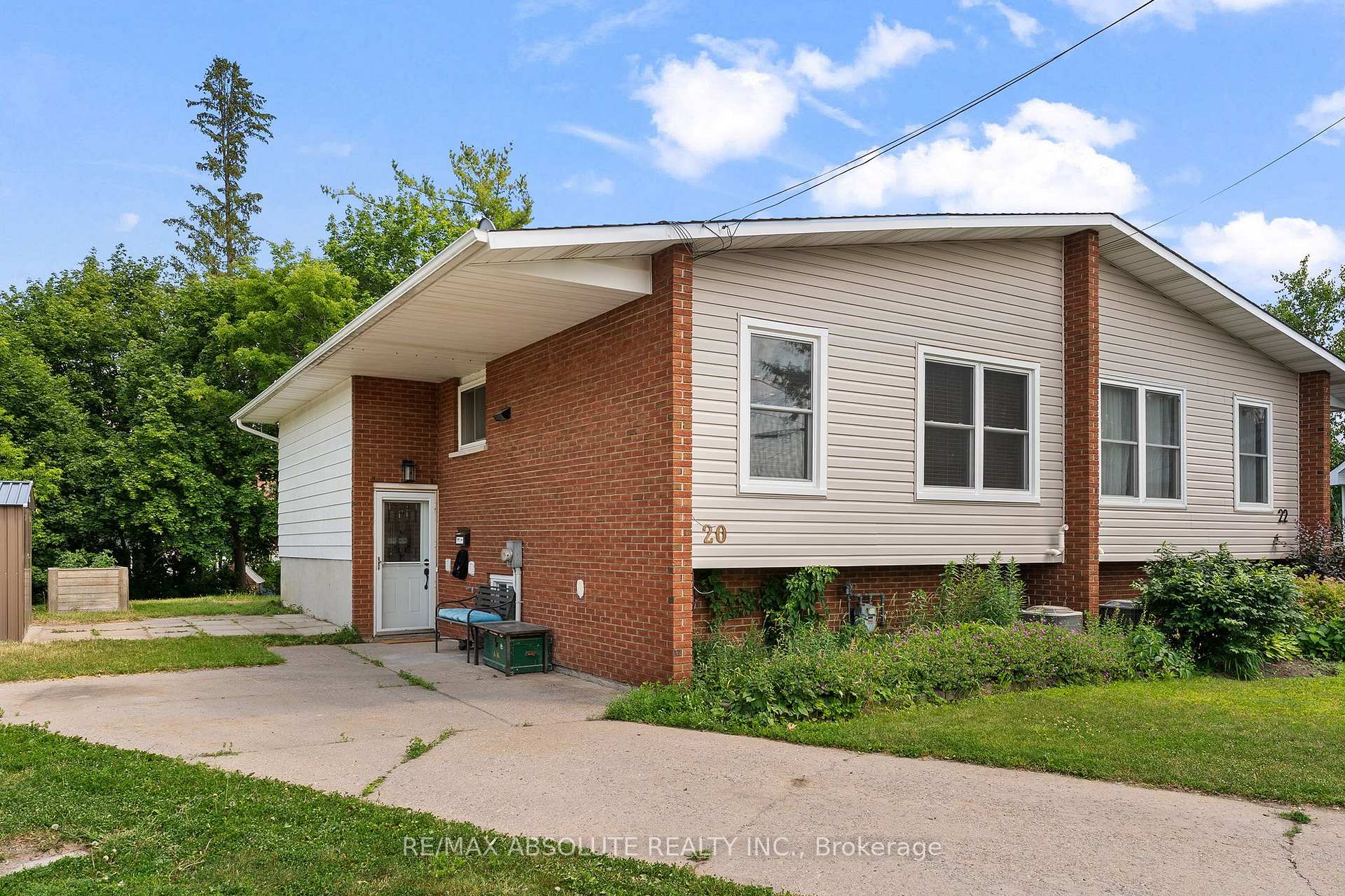 20 Sullivan Crescent, Arnprior, ON K7S 2Y1