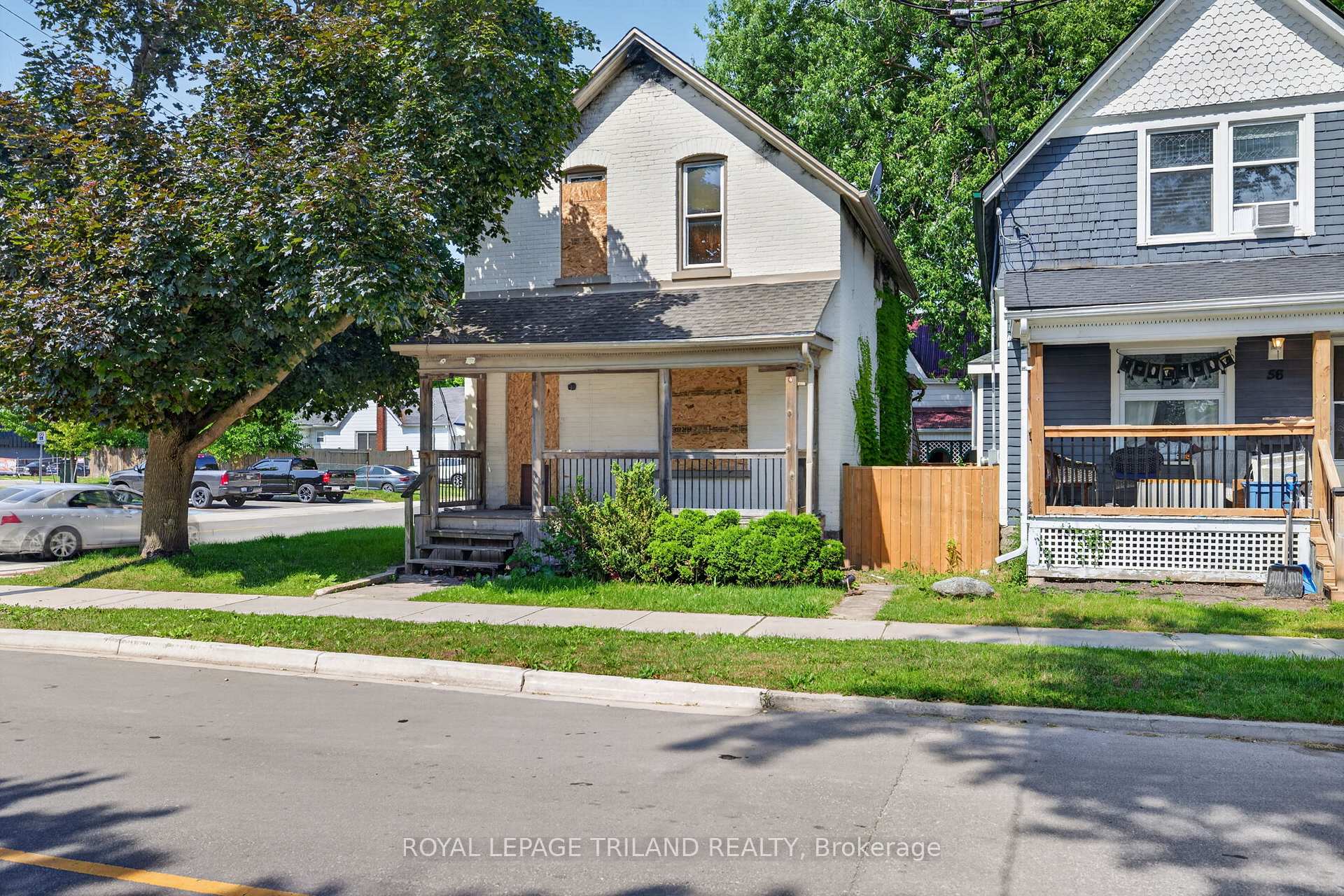 54 St Catharine Street, St. Thomas, ON N5P 2W1