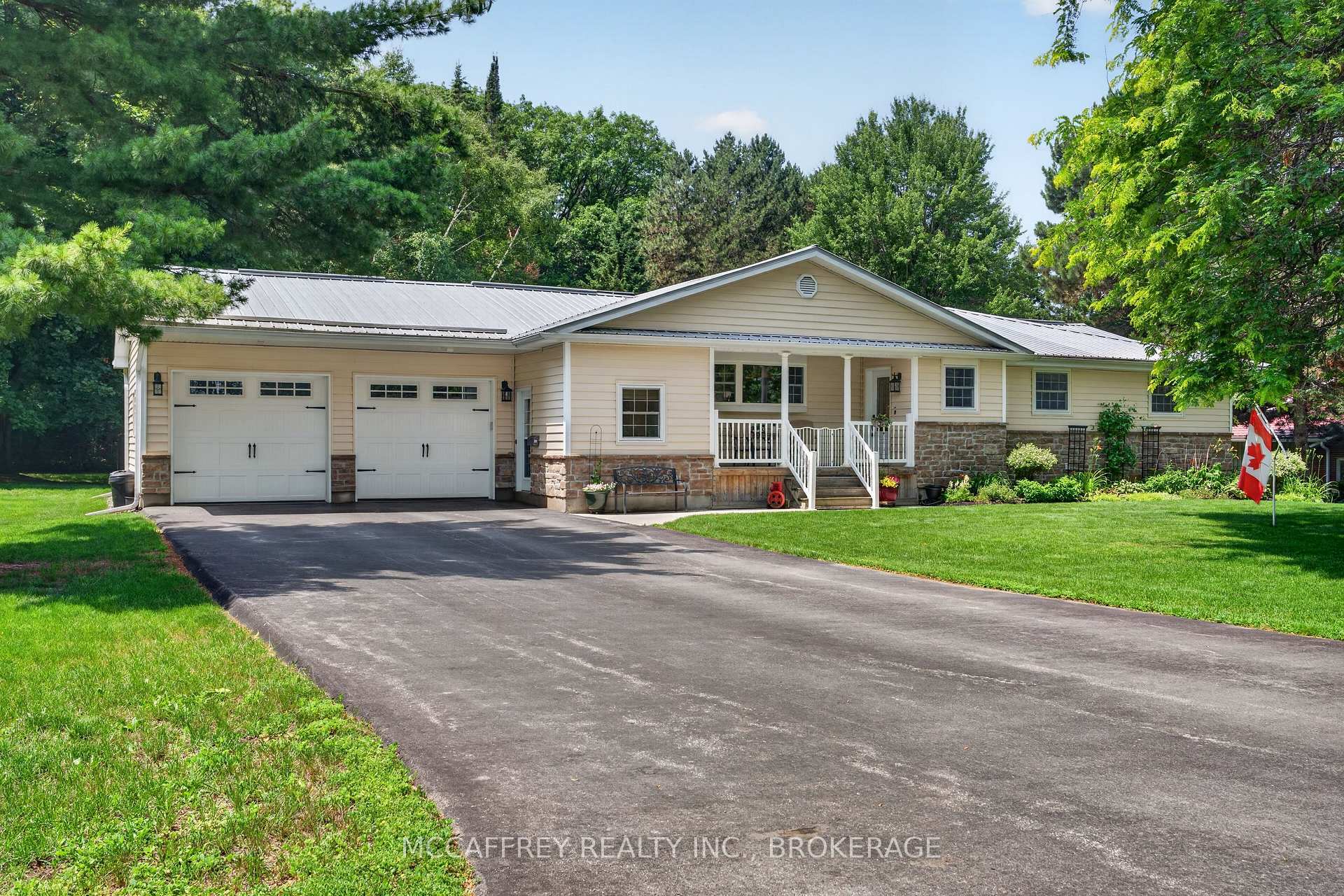 62 Edgewood Drive, Greater Napanee, ON K7R 3K4