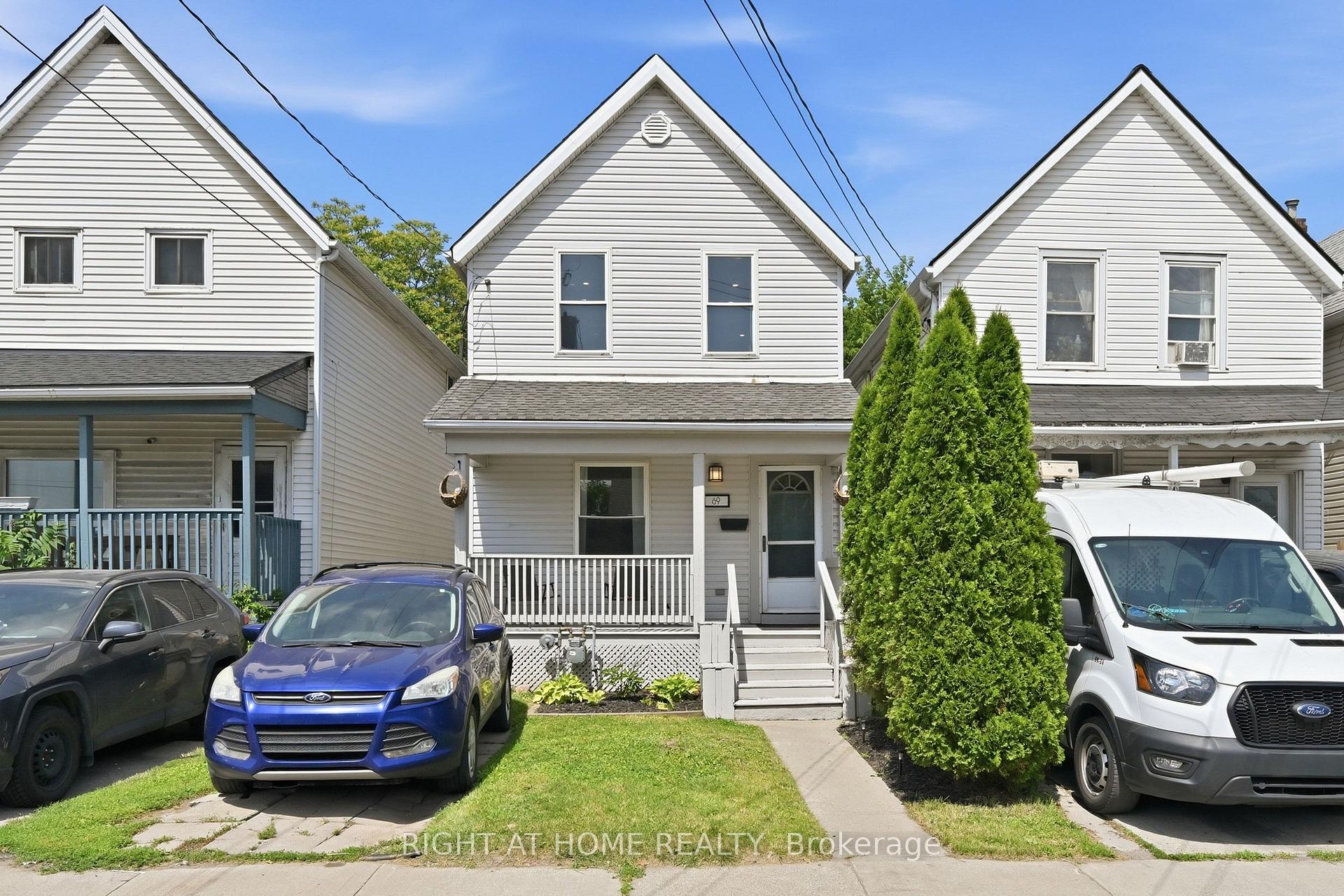 69 Hillyard Street, Hamilton, ON L8L 6B3