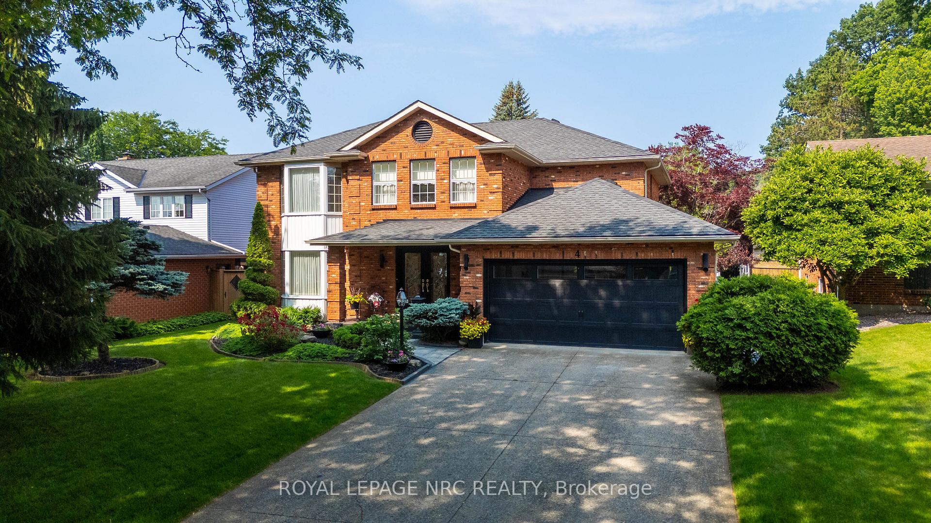 4 Greenvale Court, Pelham, ON L0S 1E1