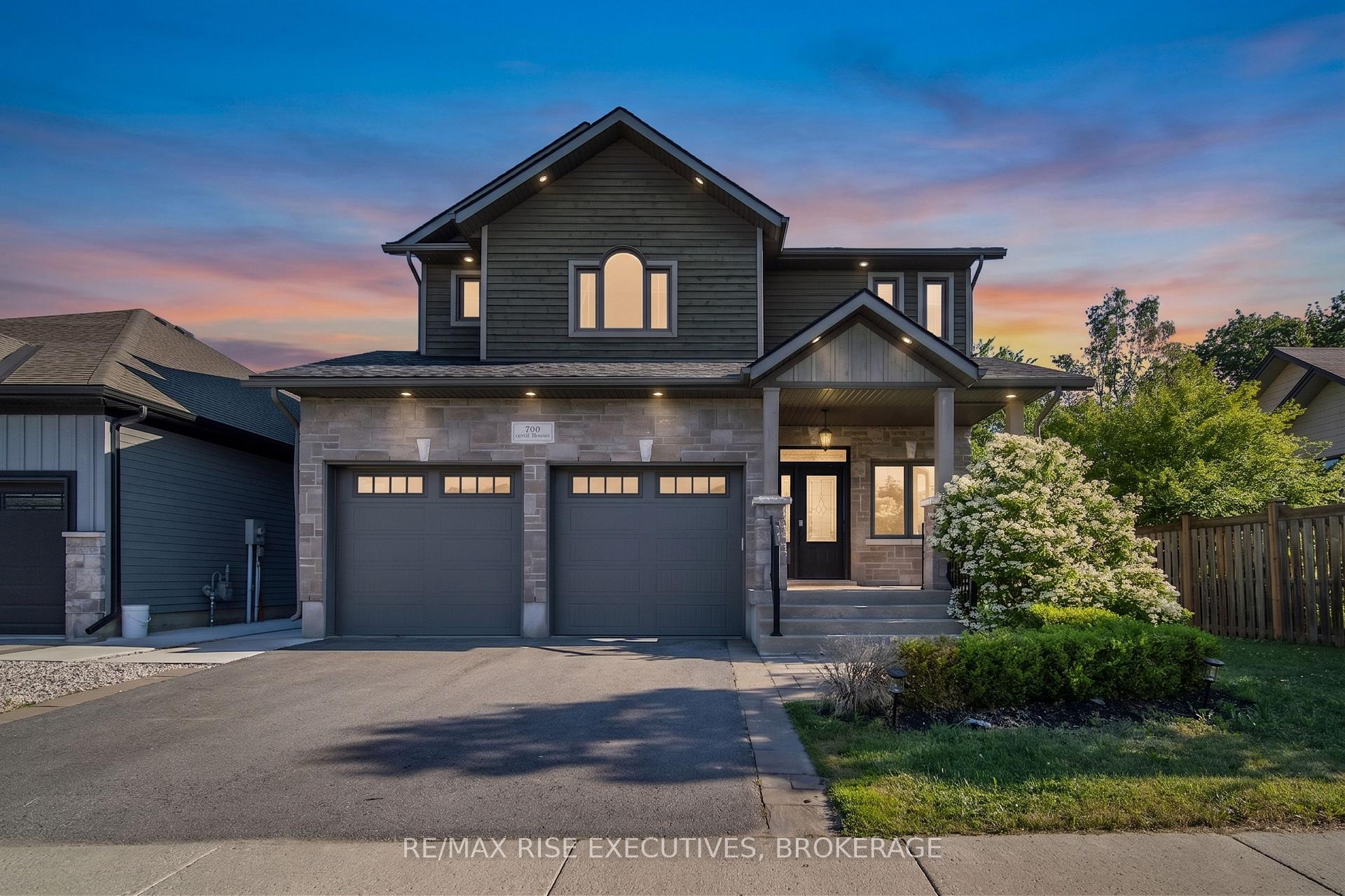 700 Stonehenge Street, Kingston, ON K7P 0B2