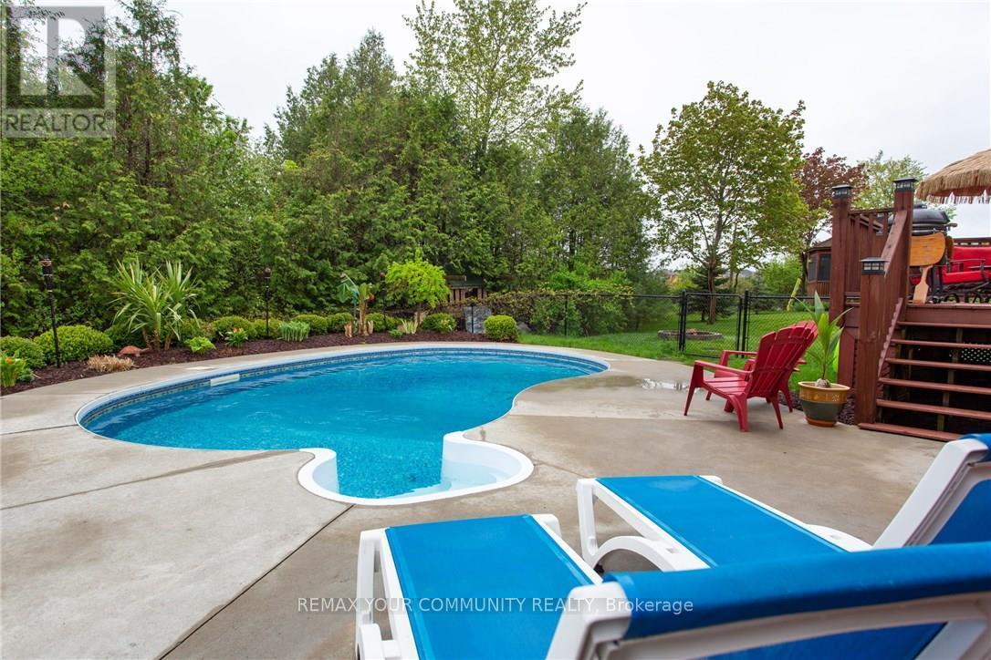 8 Champlain Boulevard, Kawartha Lakes, ON K9V 0H9