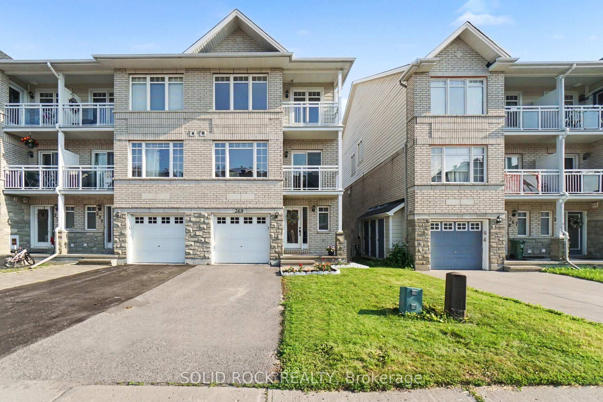 369 Citiplace Drive, Cityview - Parkwoods Hills - Rideau Shore, ON K2E 0A7