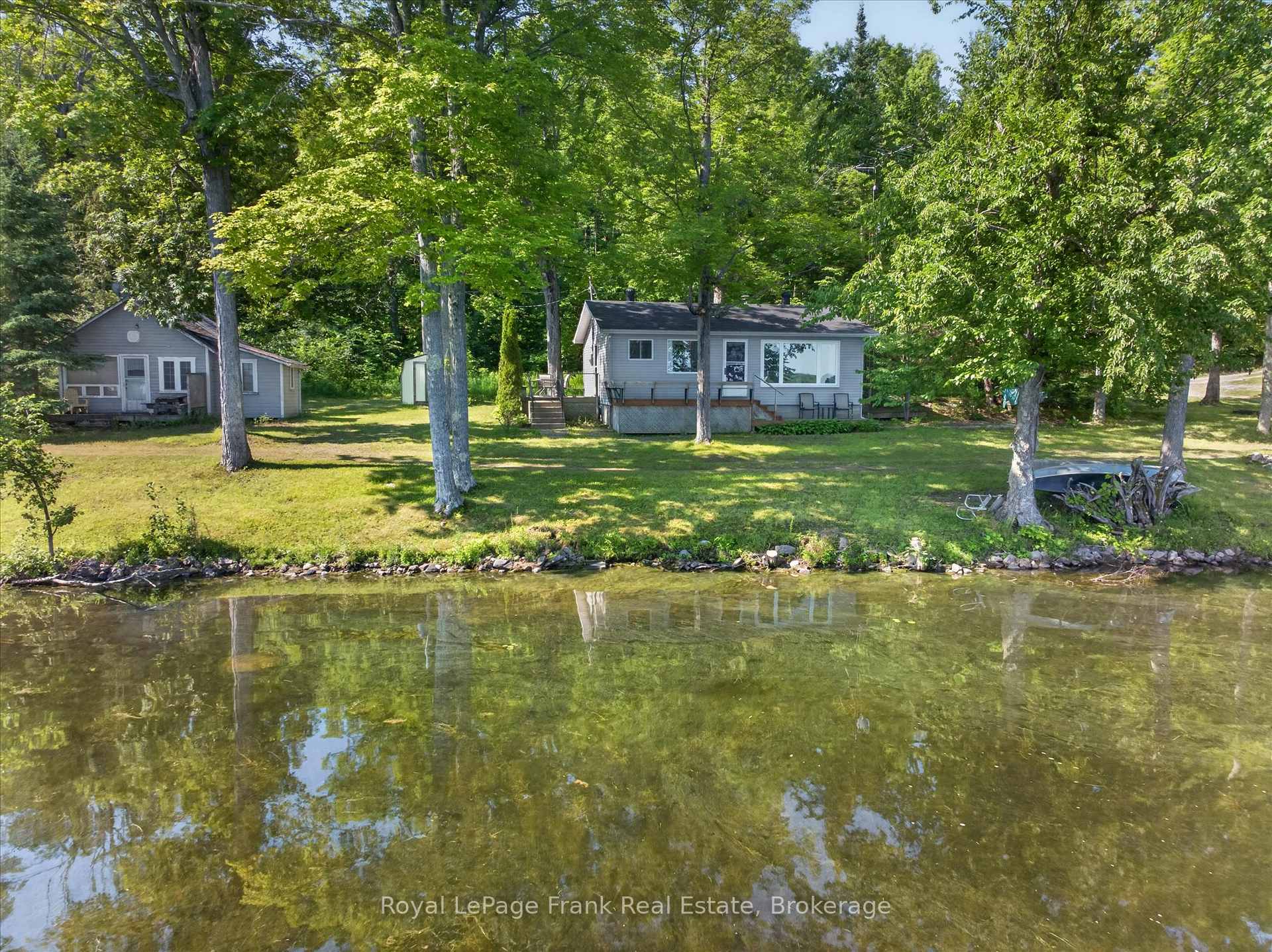 2310 Armstrong Lane, Selwyn, ON K0L 2H0