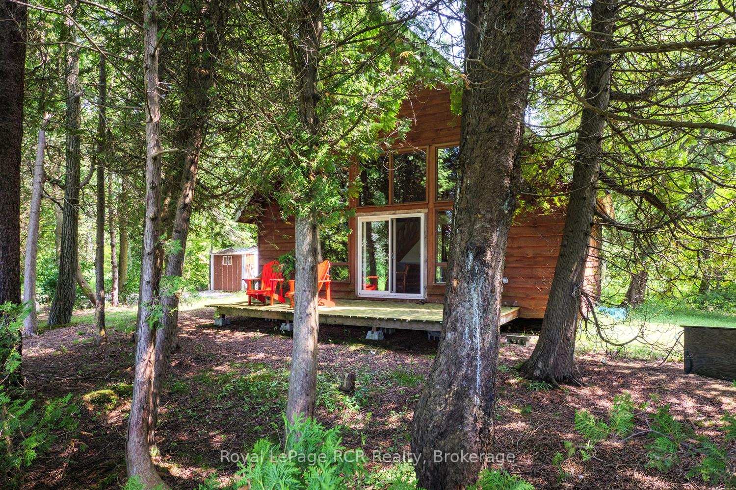 16 Youngs Drive, South Bruce Peninsula, ON N0H 1X0