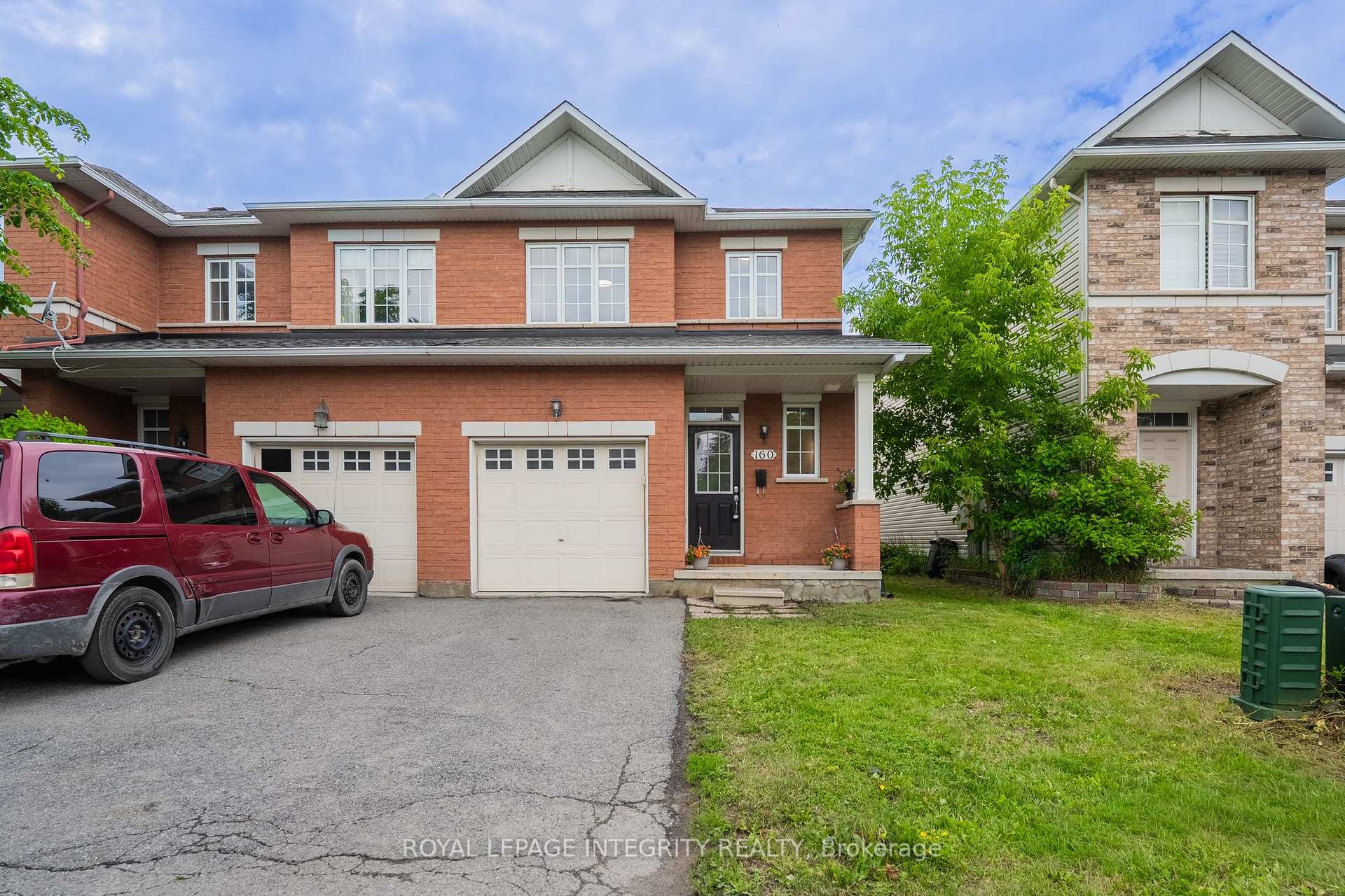 160 DEERCROFT Avenue, Barrhaven, ON K2J 5H9
