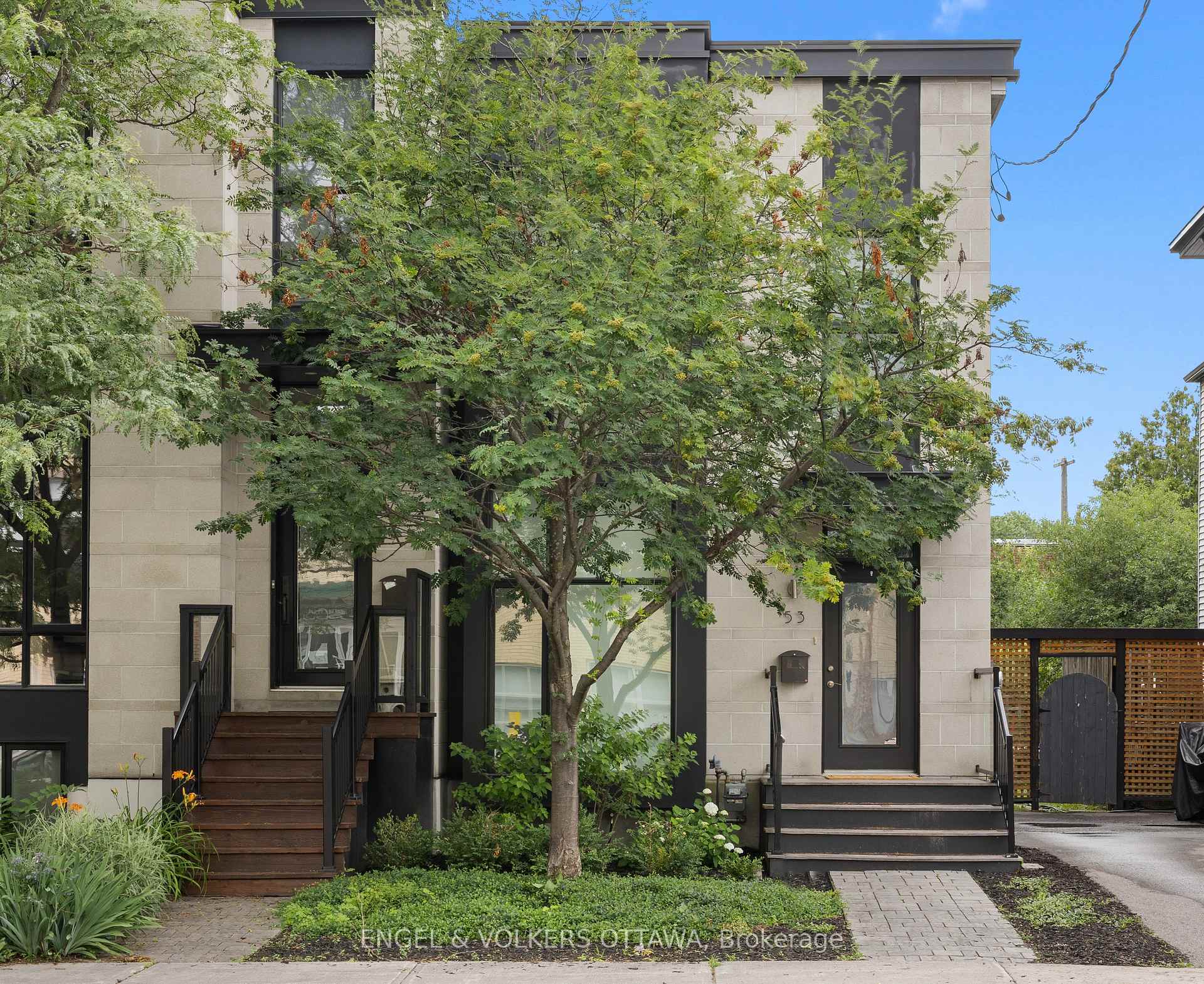 53 Vaughan Street, New Edinburgh - Lindenlea, ON K1M 1W9