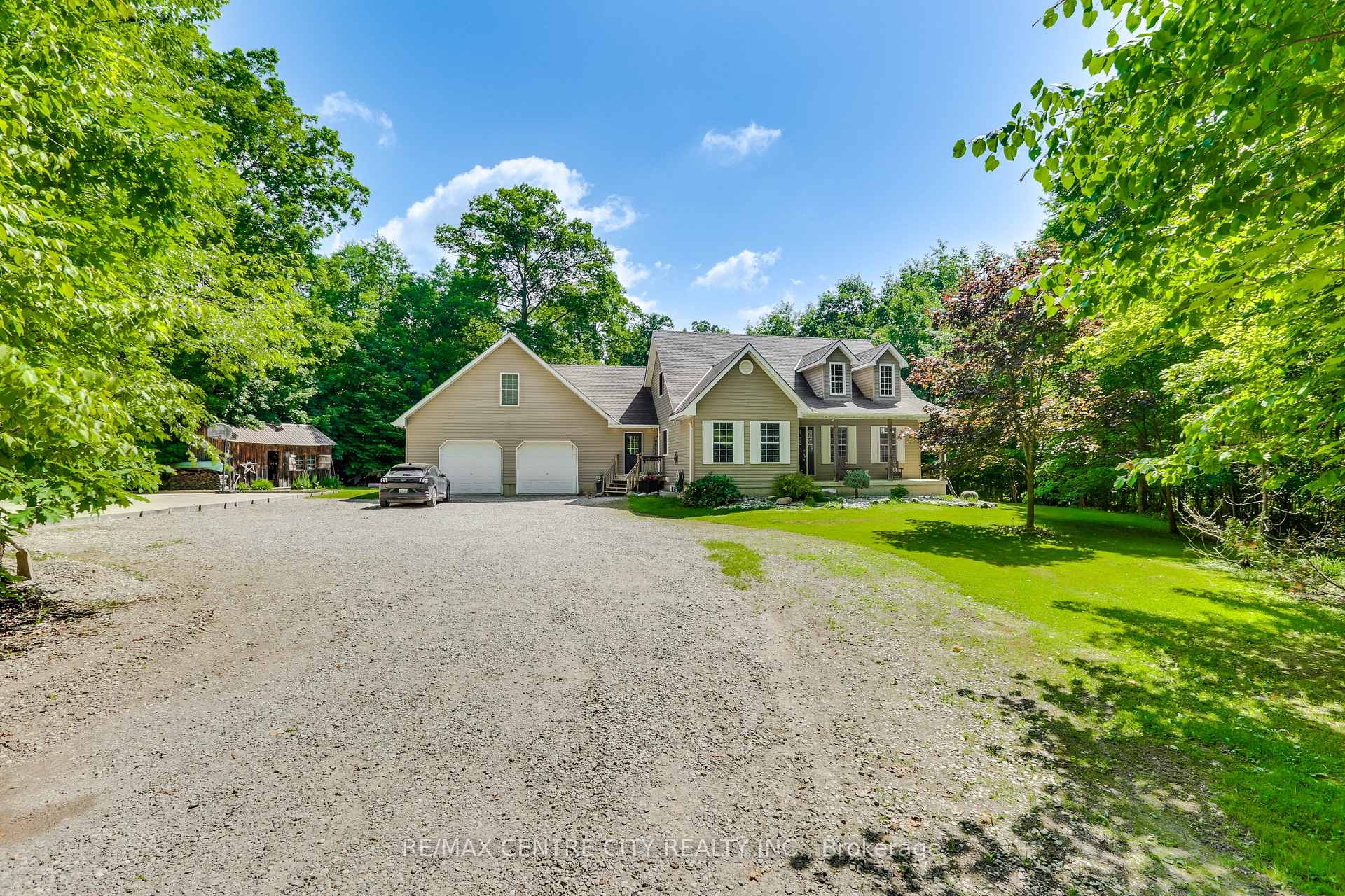 26098 Kerwood Road, Adelaide Metcalfe, ON N7G 3H5