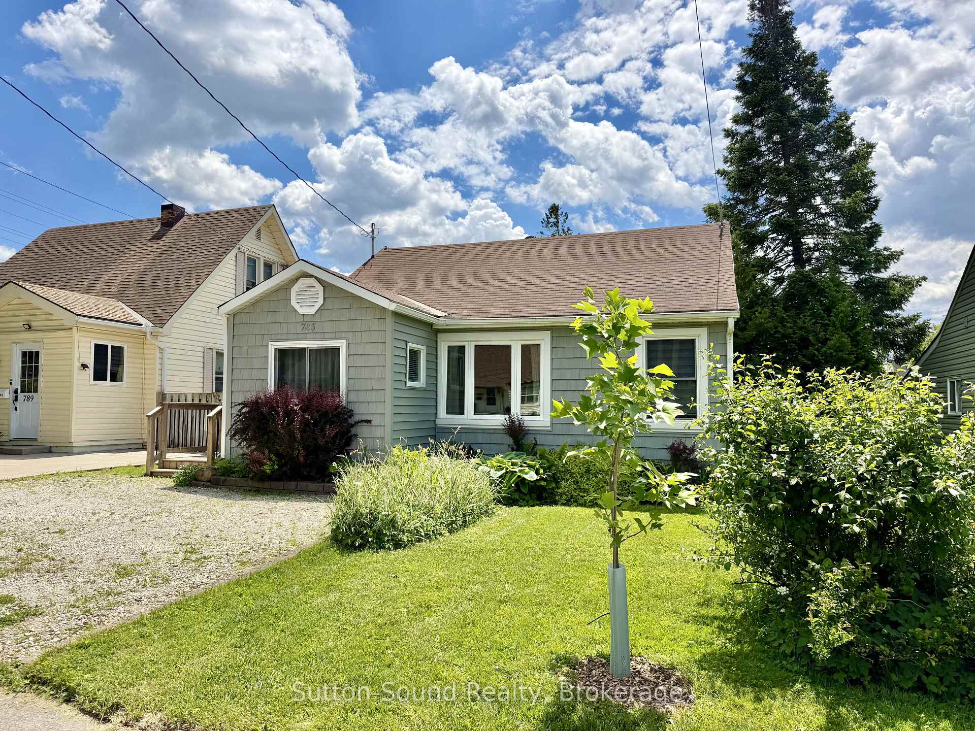 785 7th Street E, Owen Sound, ON N4K 1J8