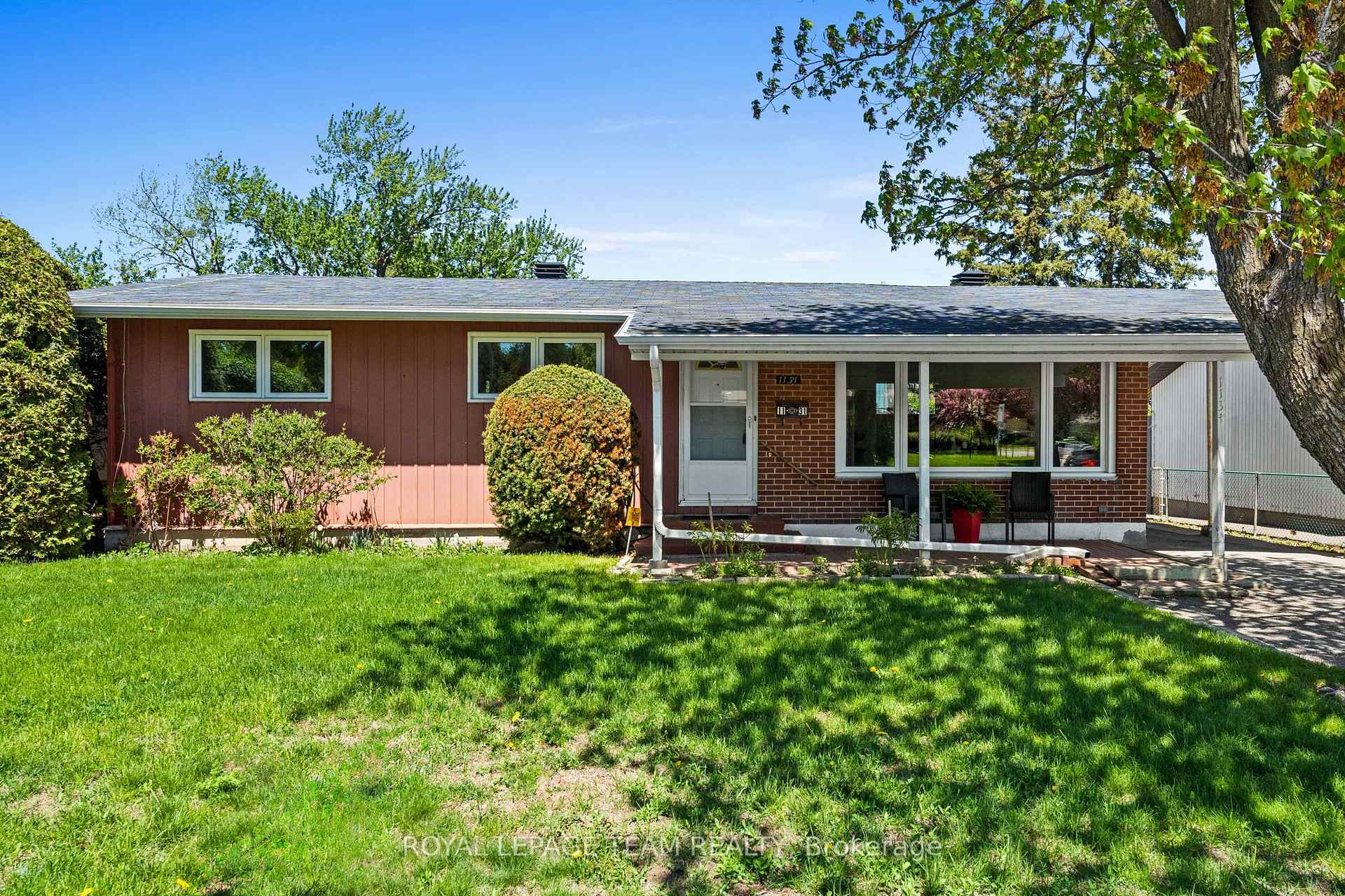 1131 Deer Park Road, Cityview - Parkwoods Hills - Rideau Shore, ON K2E 6G7