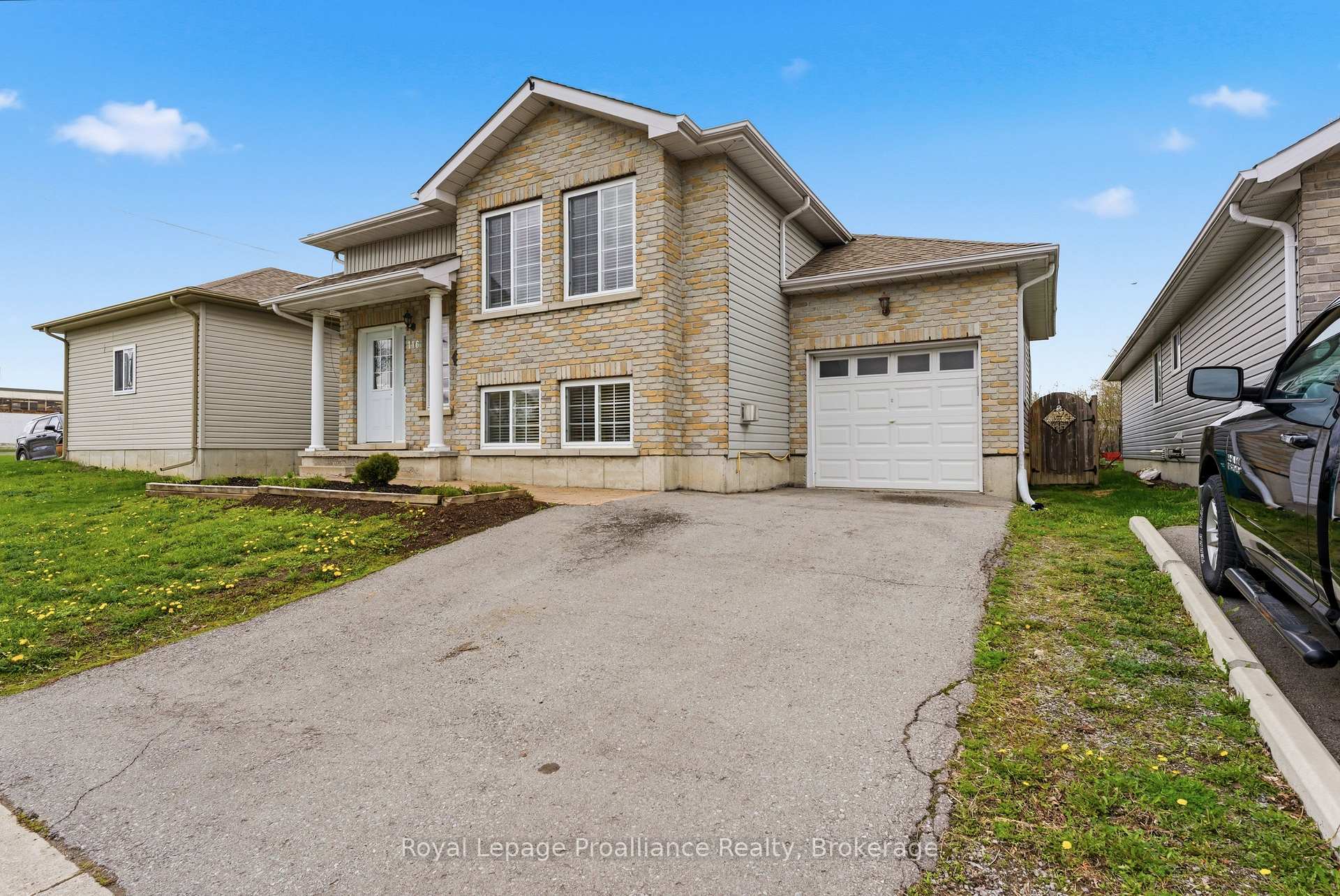 116 Pine Street, Belleville, ON K8N 0A4