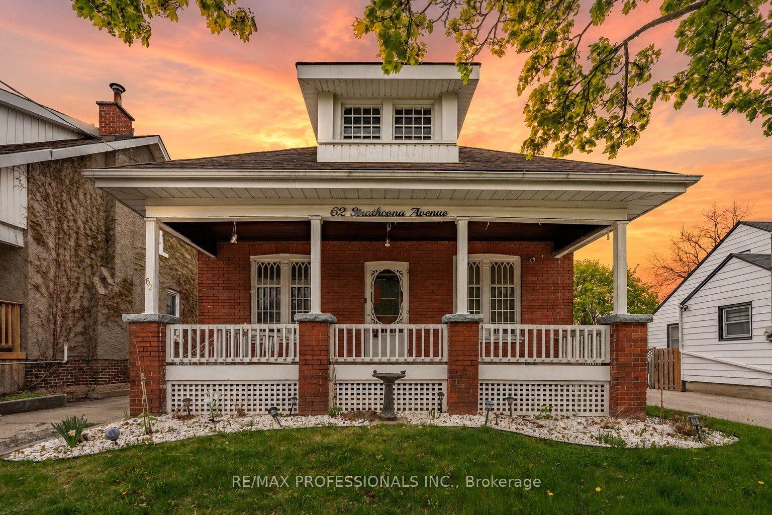 62 Strathcona Avenue, Brantford, ON N3S 1T8