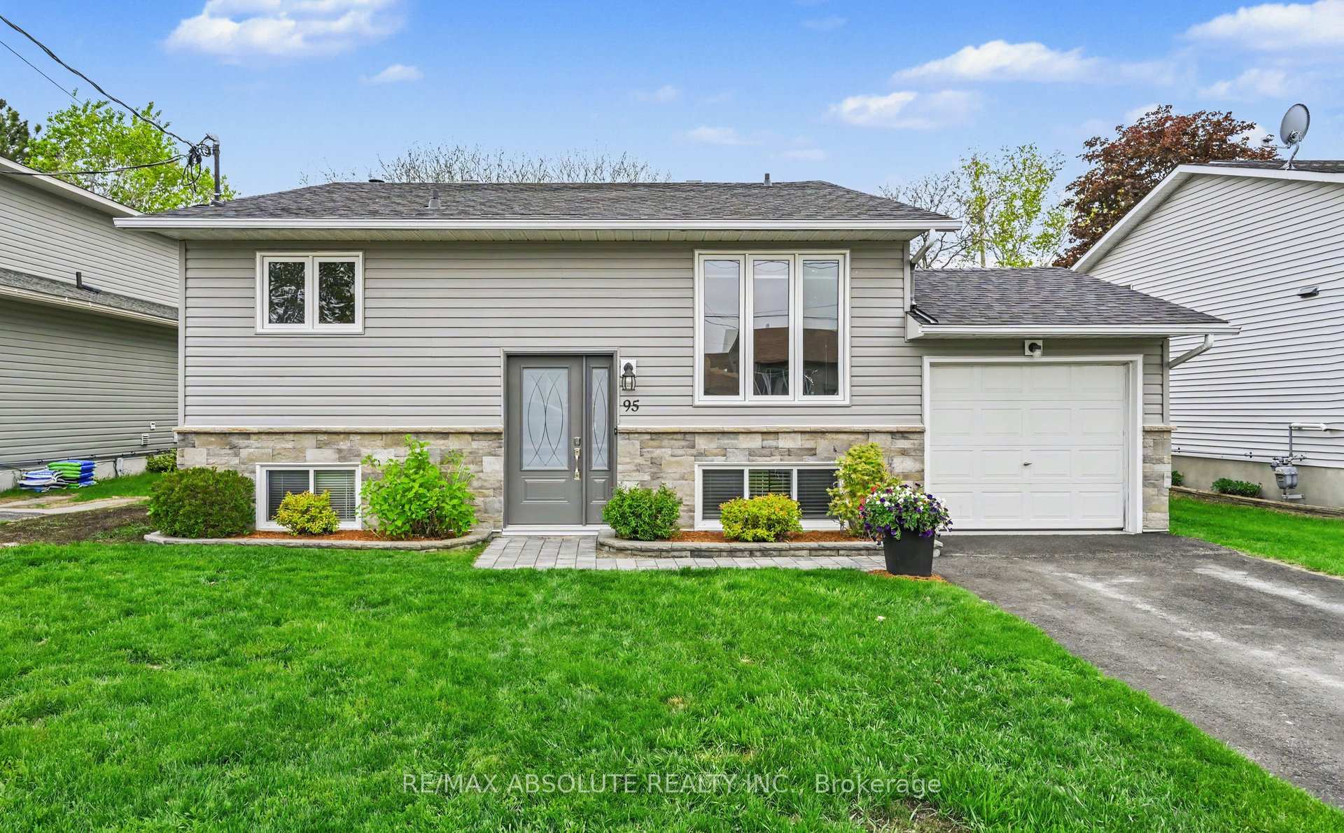 95 Seventh Avenue, Arnprior, ON K7S 3S8