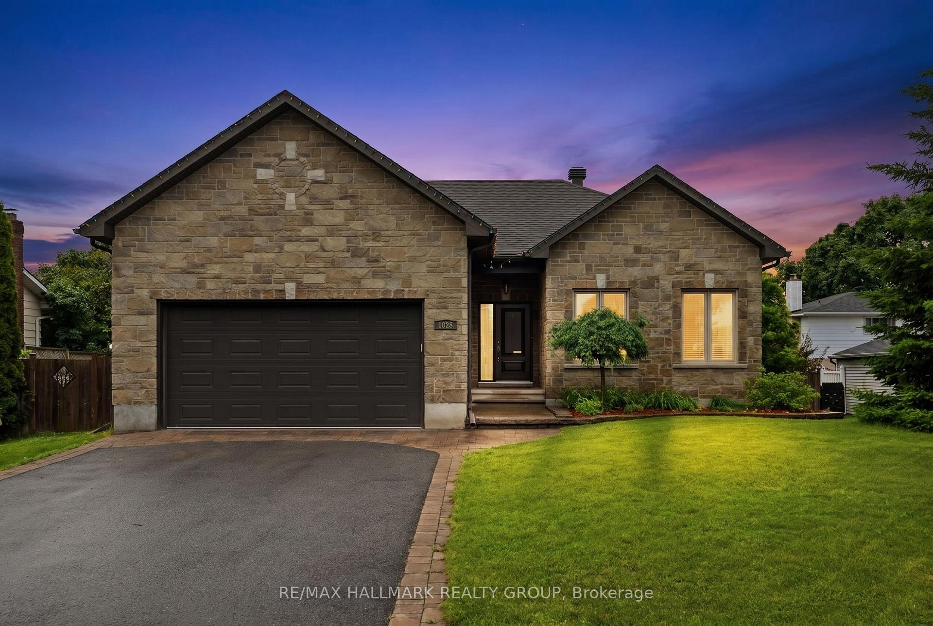 1028 Laviolette Street, Clarence-Rockland, ON K4K 1B8