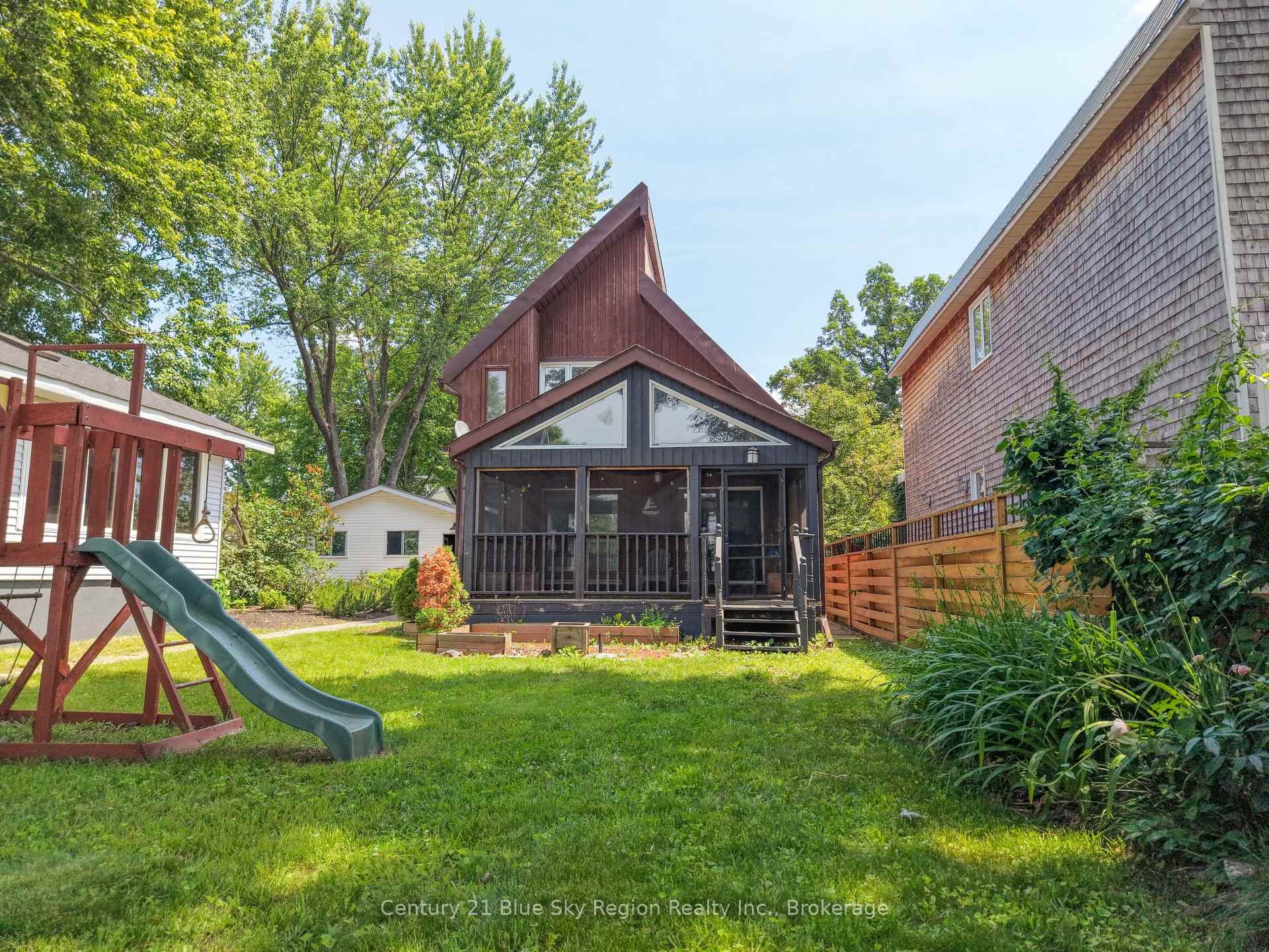 1151 Premier Road, North Bay, ON P1A 2H5