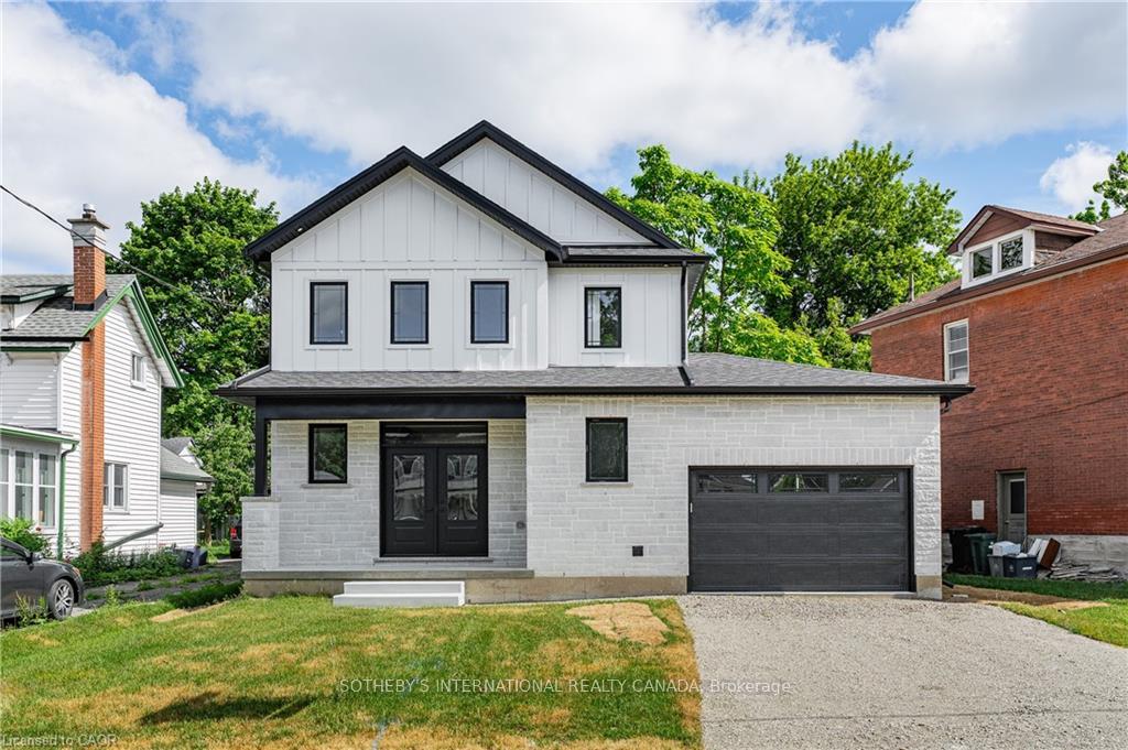 42 Rich Avenue, Cambridge, ON N1R 2A5