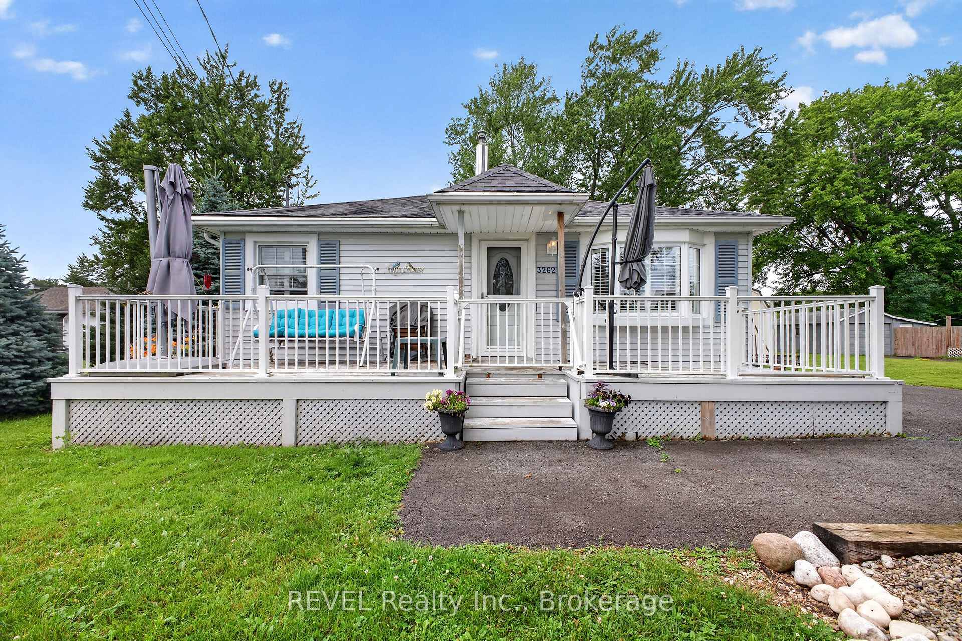 3262 Young Avenue, Fort Erie, ON L0S 1N0